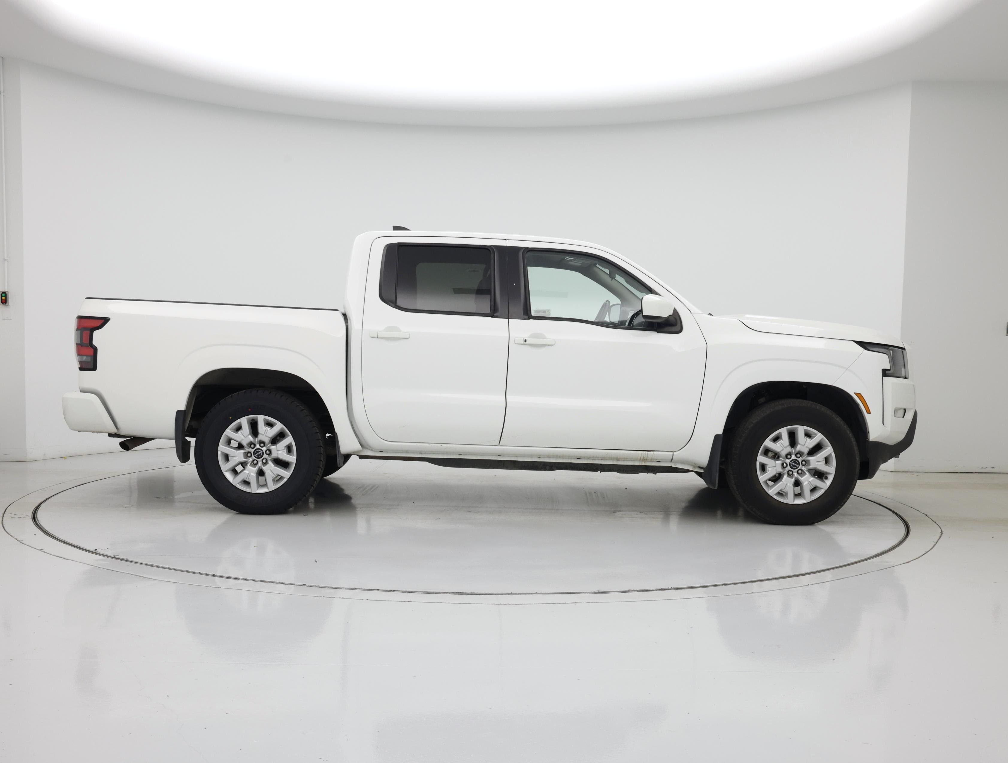 Thumbnail: 2023 Nissan Frontier - 7