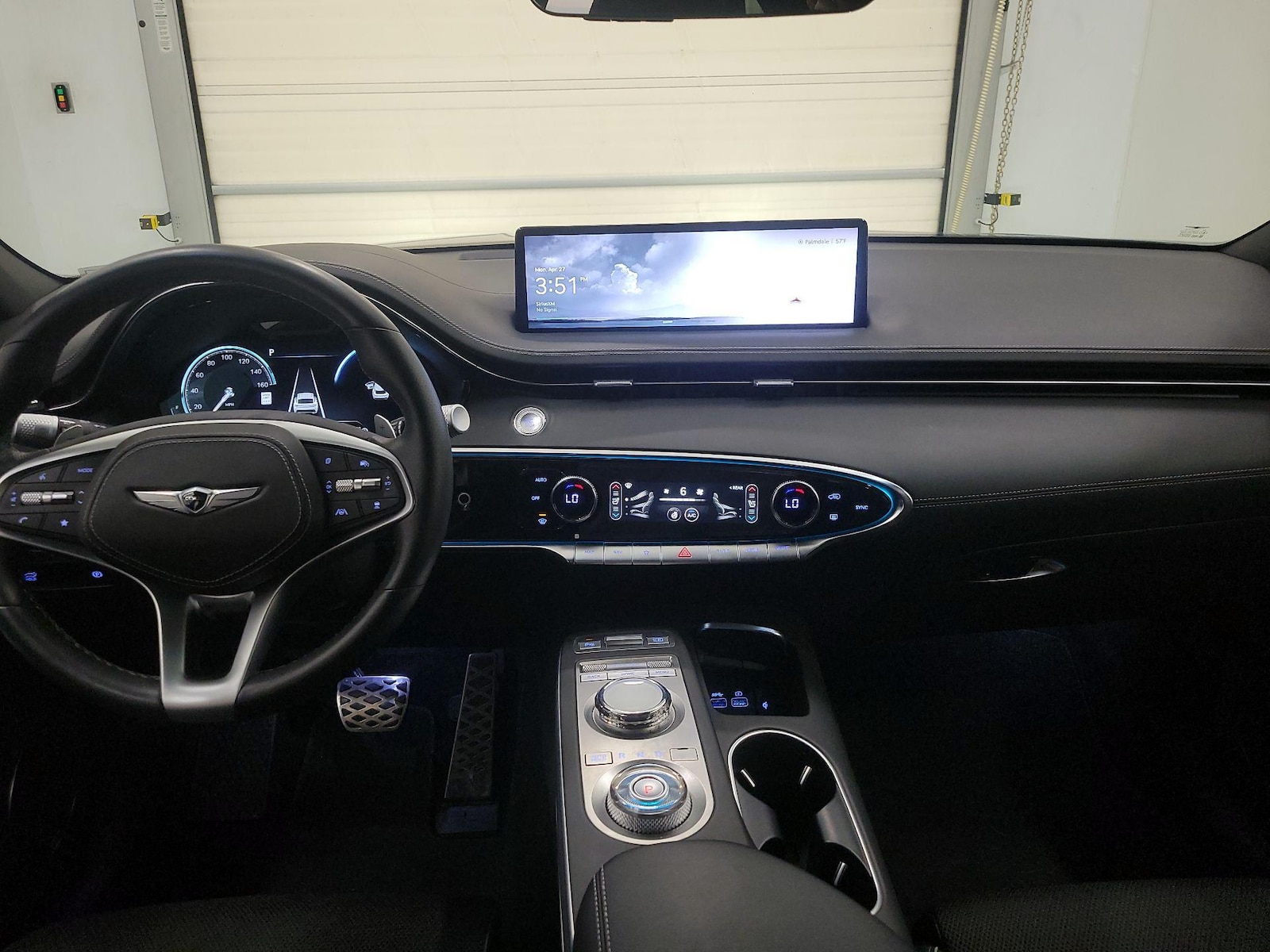 2023 GENESIS GV70 Standard - Photo 10