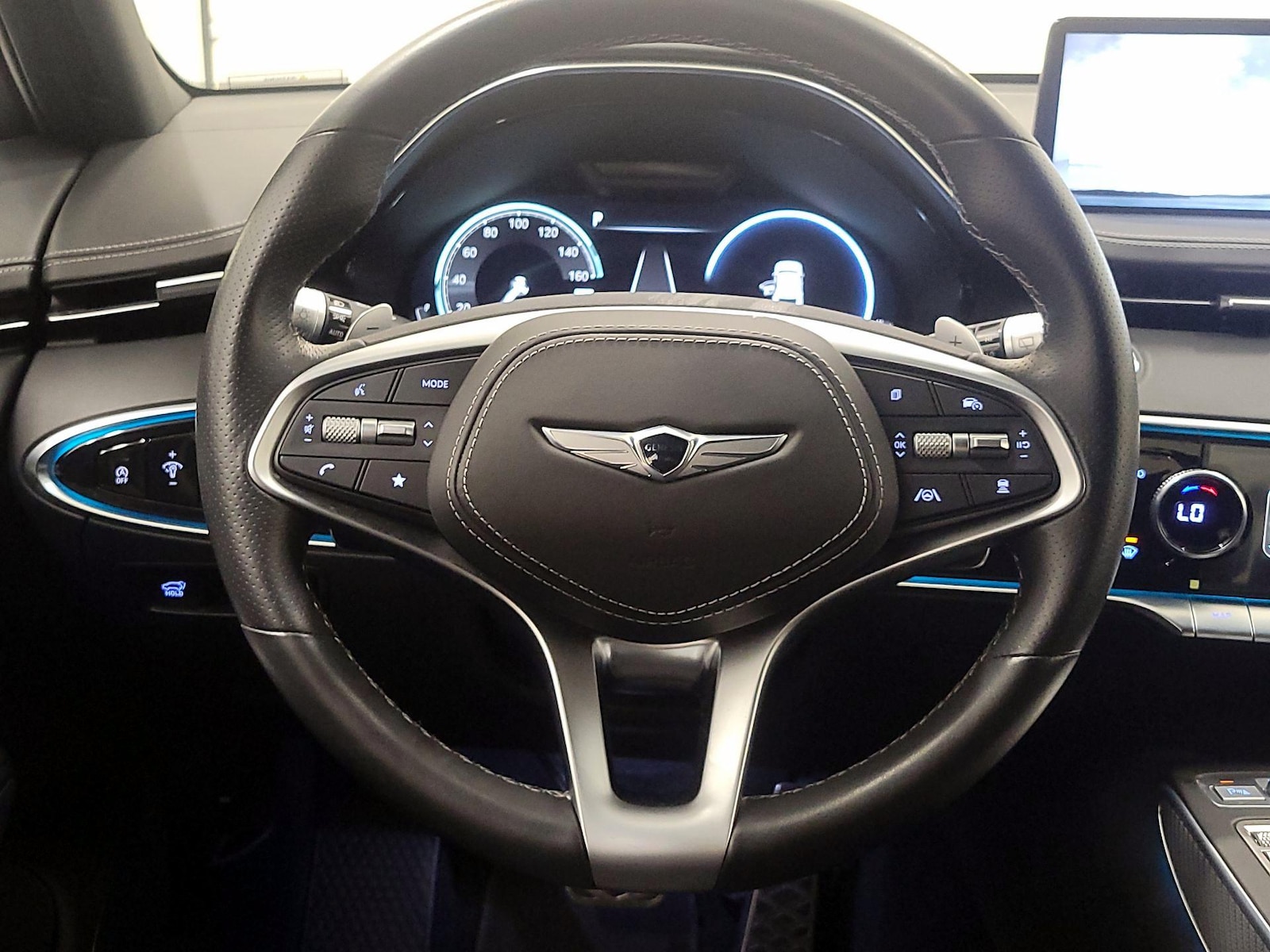2023 GENESIS GV70 Standard - Photo 11