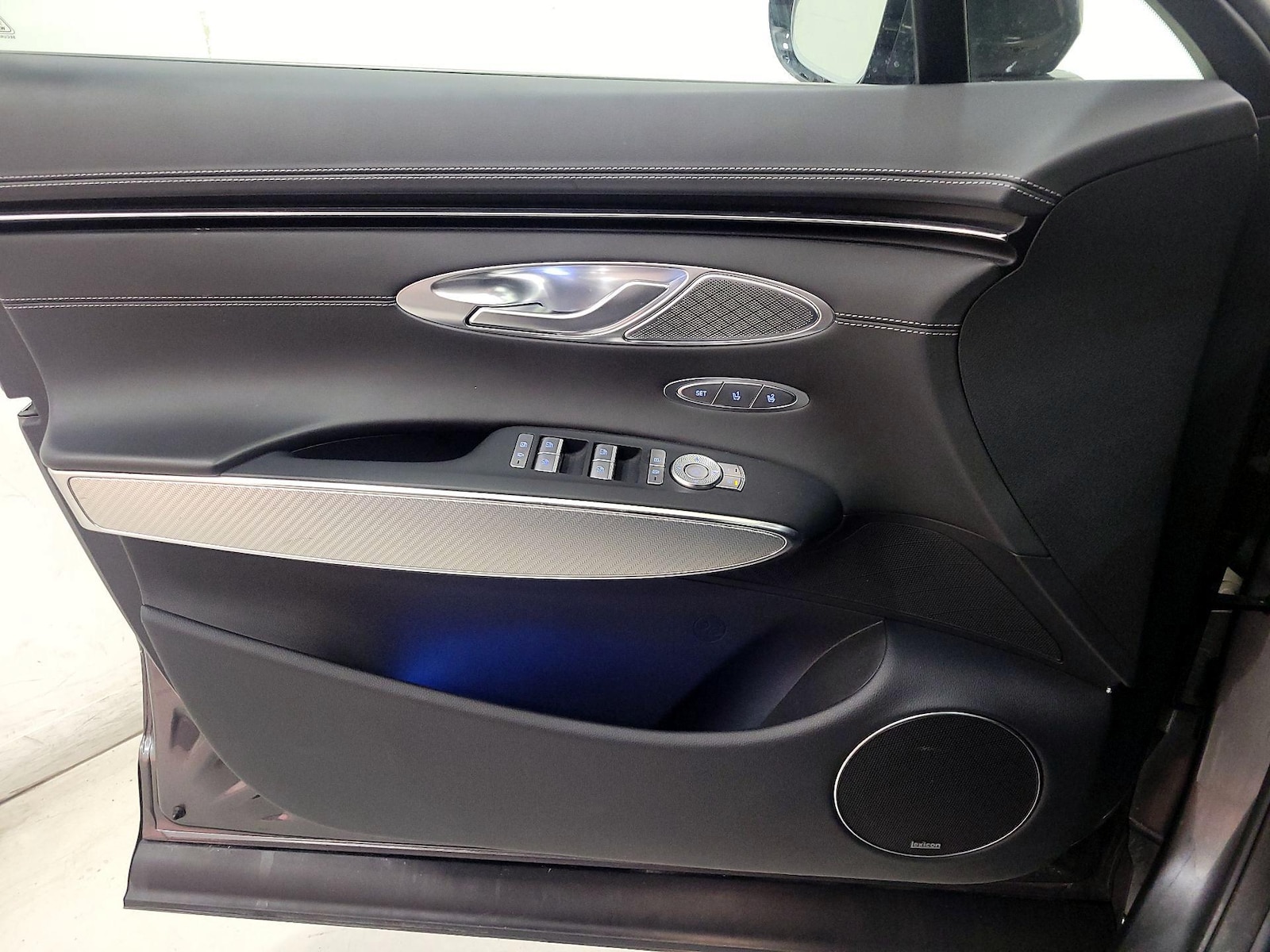 2023 GENESIS GV70 Standard - Photo 13