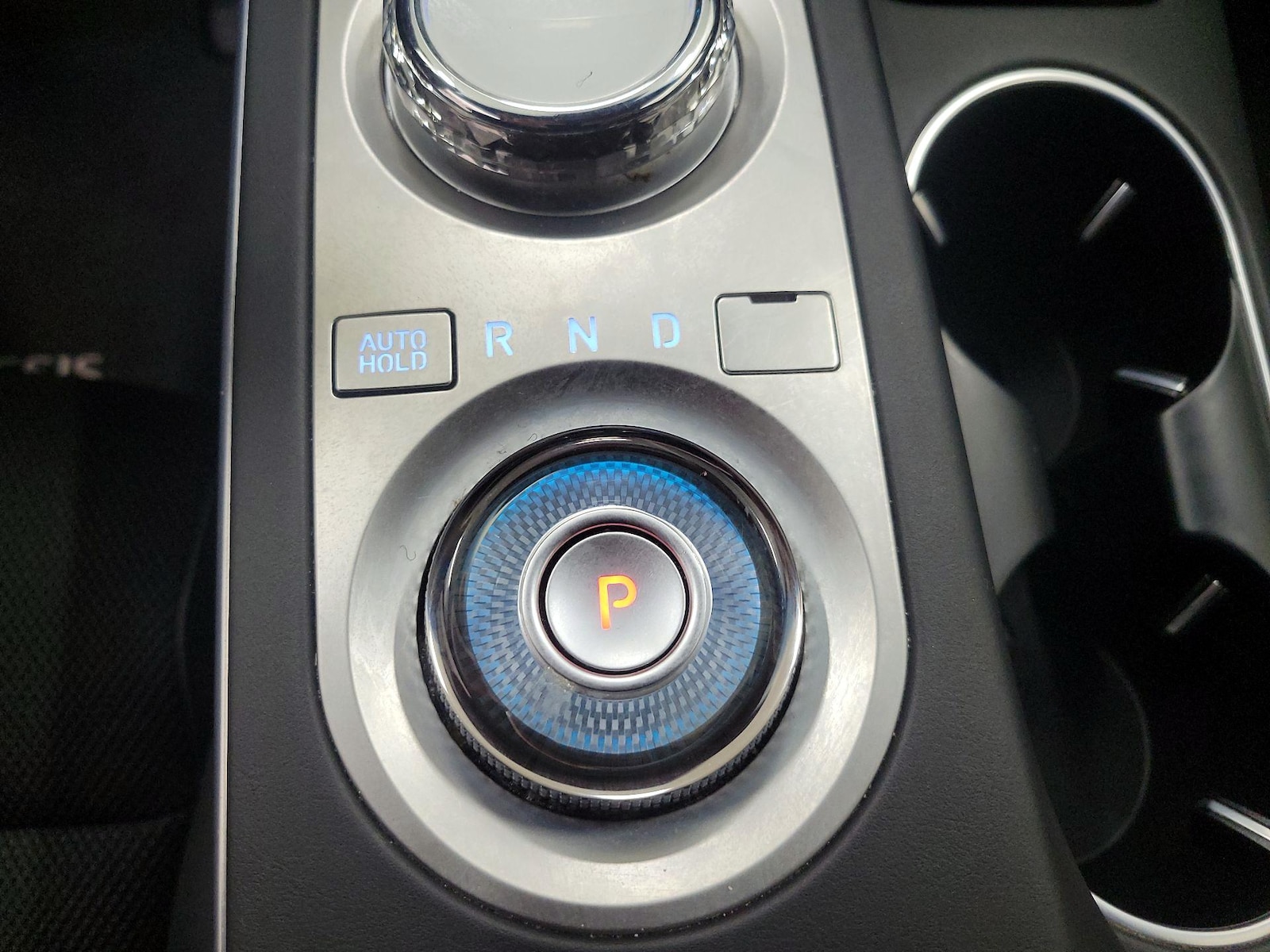 2023 GENESIS GV70 Standard - Photo 19