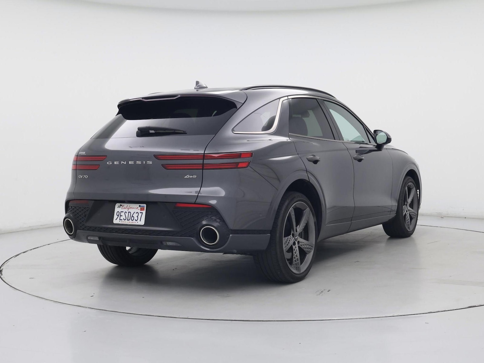 2023 GENESIS GV70 Standard - Photo 9