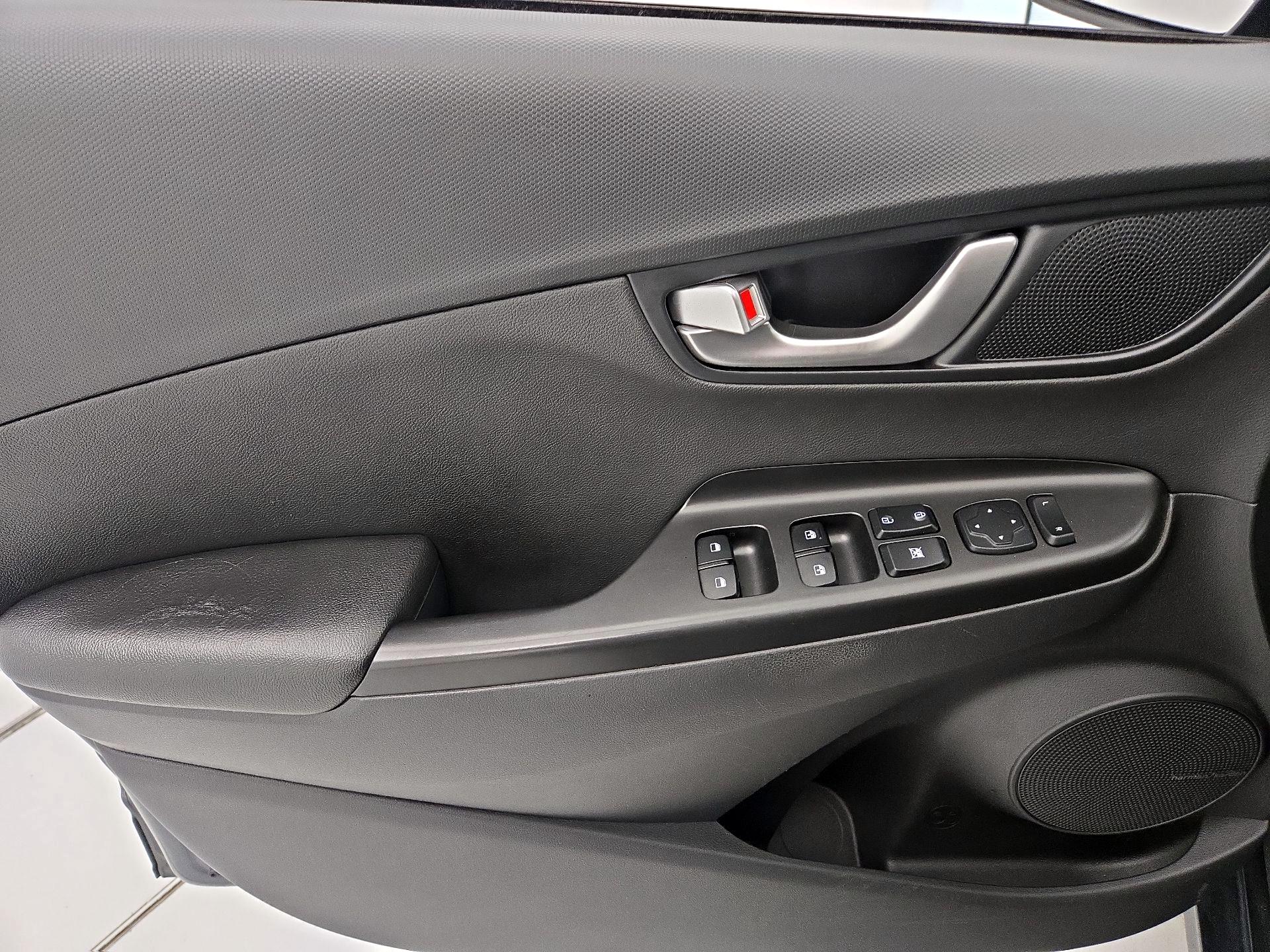 Thumbnail: 2023 Hyundai Kona - 12