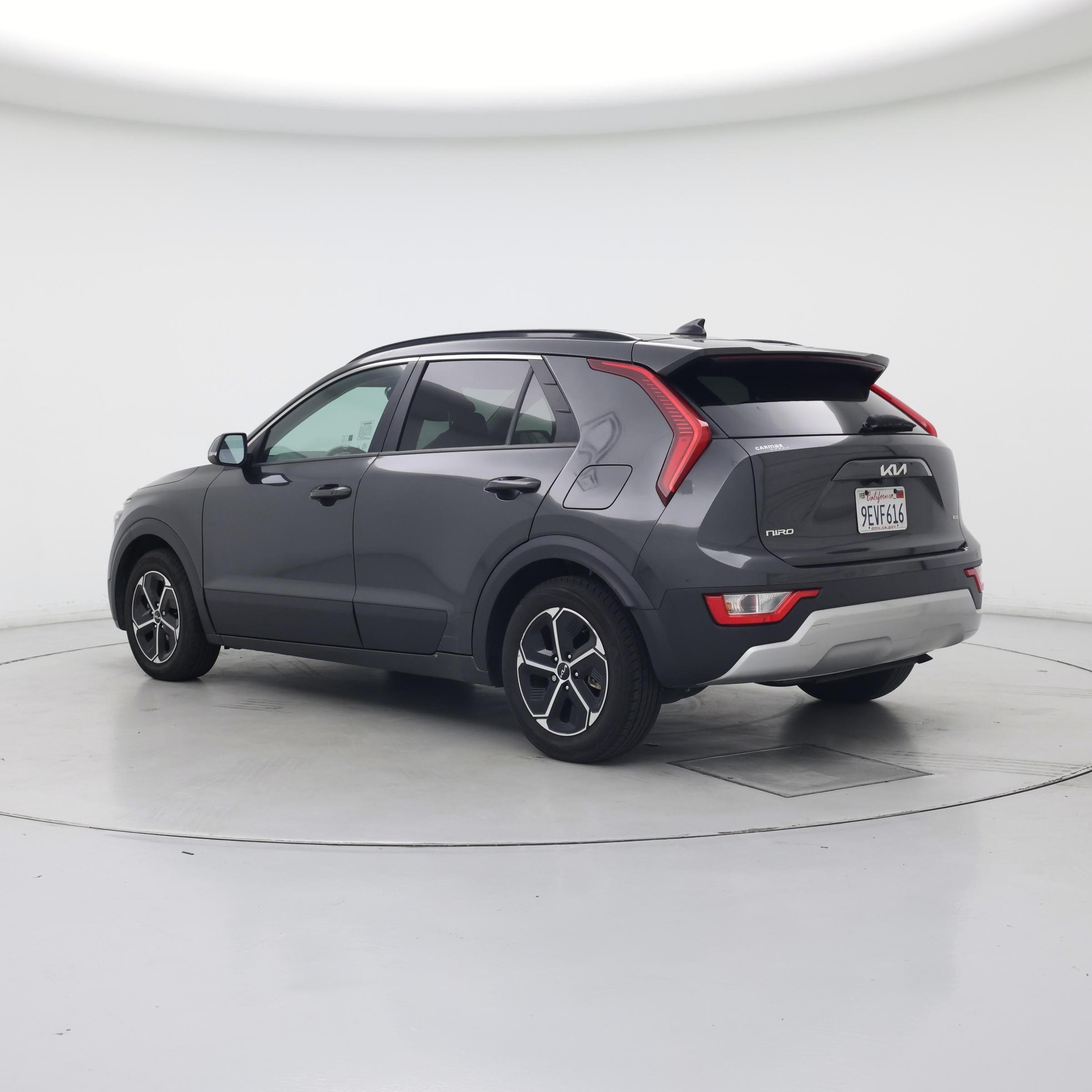 Thumbnail: 2023 Kia Niro - 2