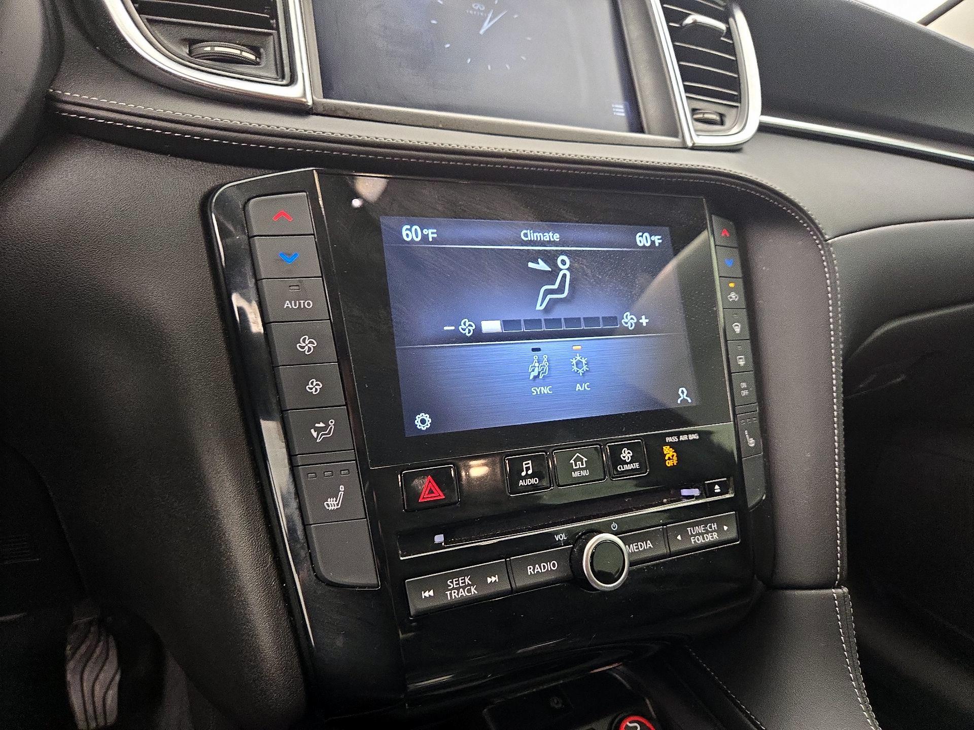 Thumbnail: 2024 INFINITI QX50 - 16