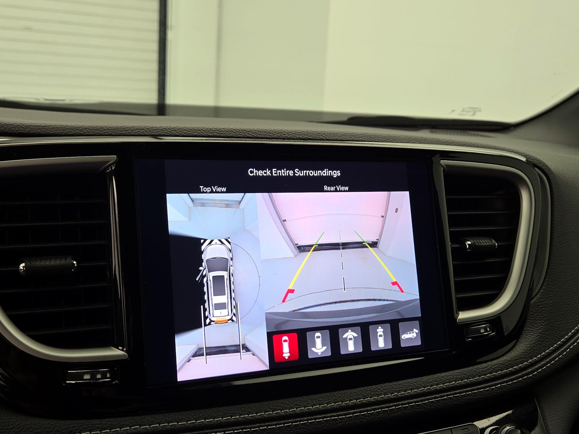 Thumbnail: 2025 Chrysler Pacifica - 14