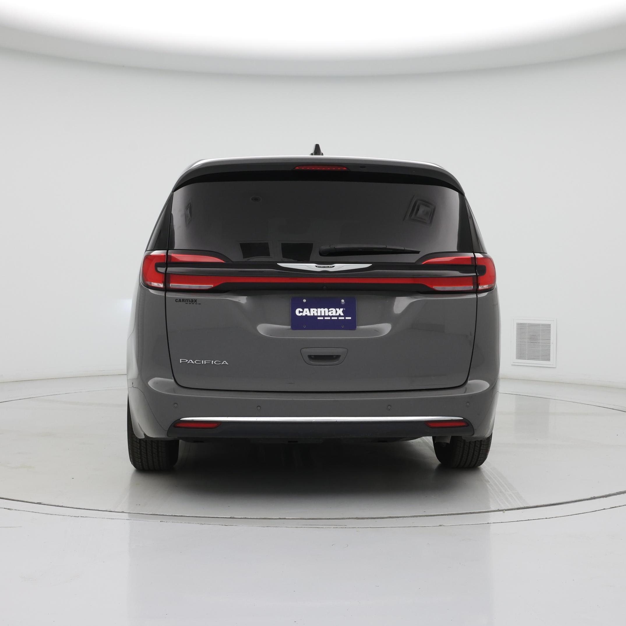 Thumbnail: 2025 Chrysler Pacifica - 6