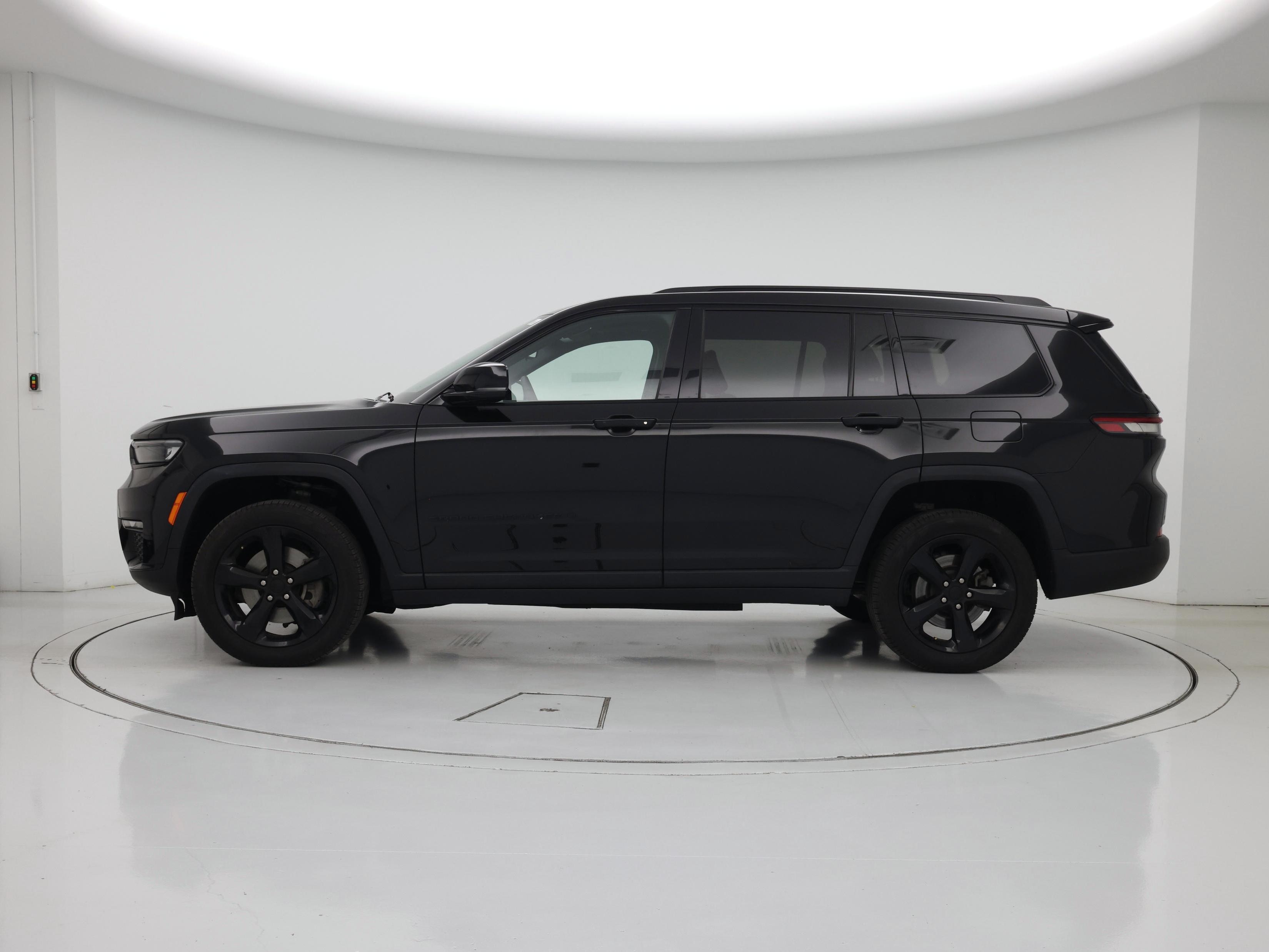 Thumbnail: 2024 Jeep Grand Cherokee L - 3