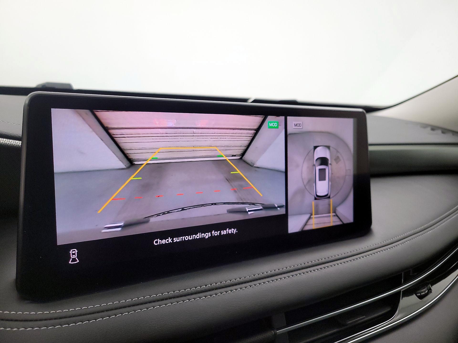 Thumbnail: 2023 INFINITI QX60 - 14