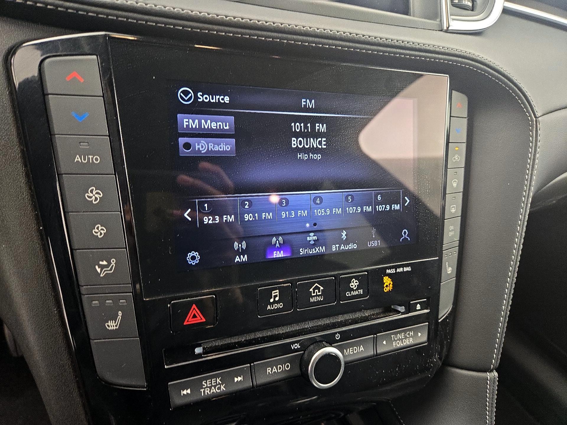 Thumbnail: 2022 INFINITI QX50 - 15