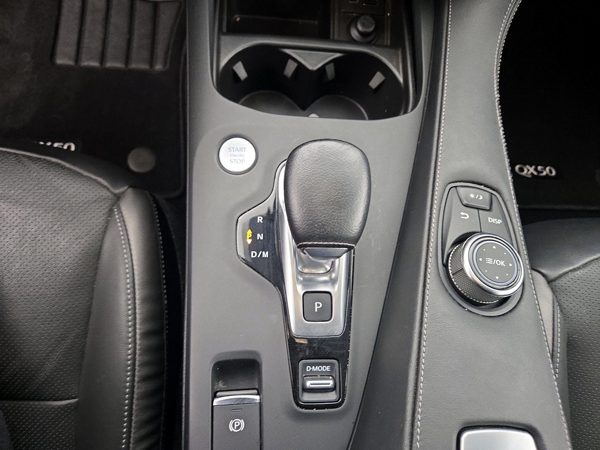 Thumbnail: 2022 INFINITI QX50 - 17