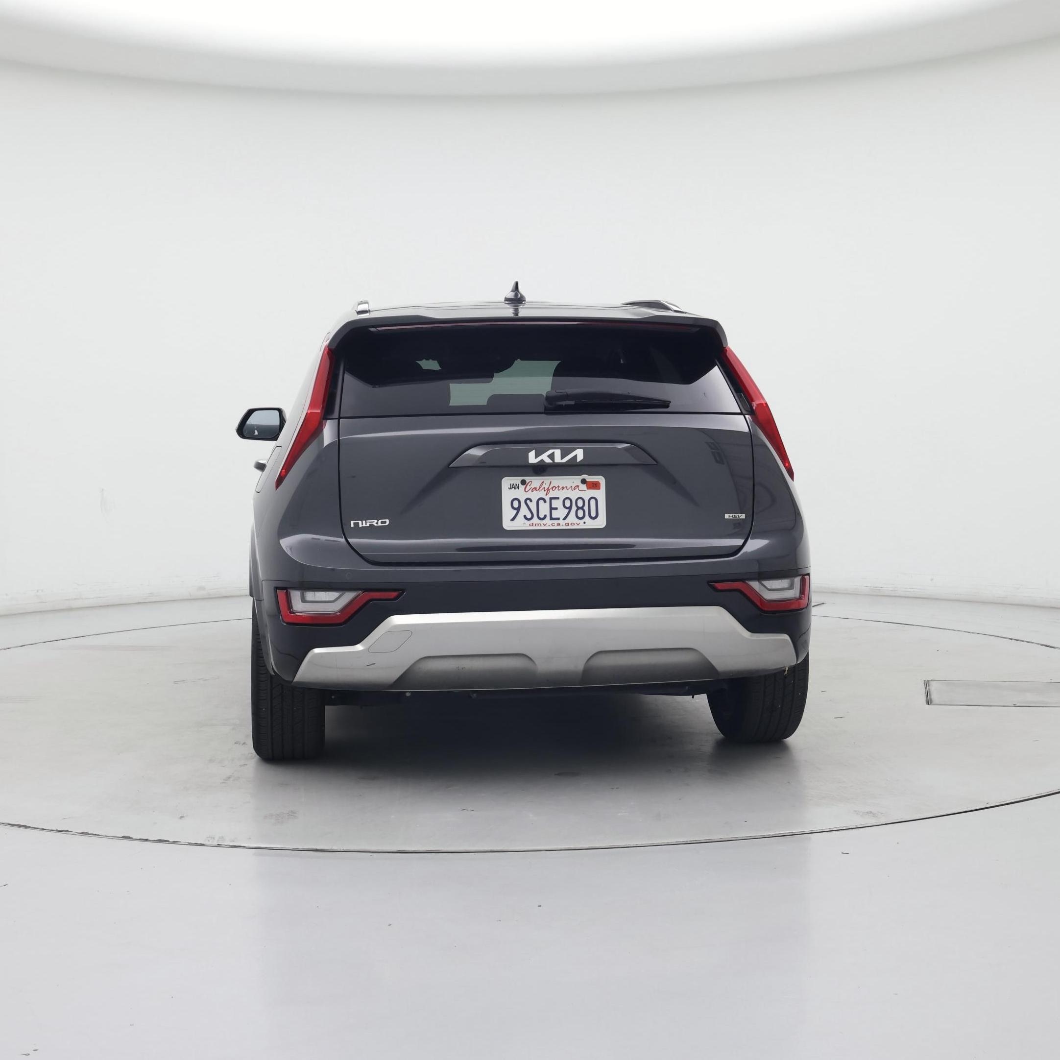 Thumbnail: 2025 Kia Niro - 3