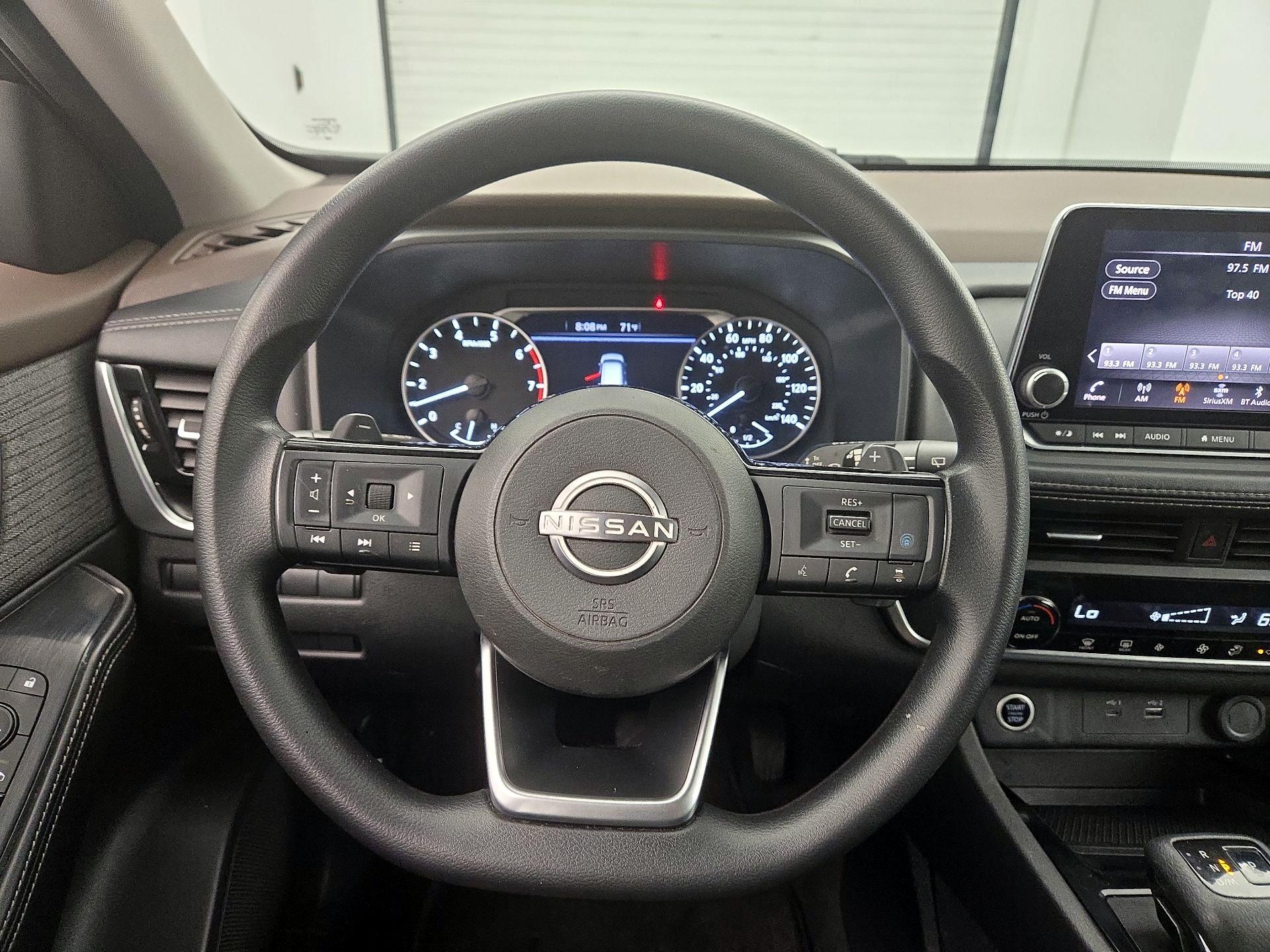 Thumbnail: 2023 Nissan Rogue - 10
