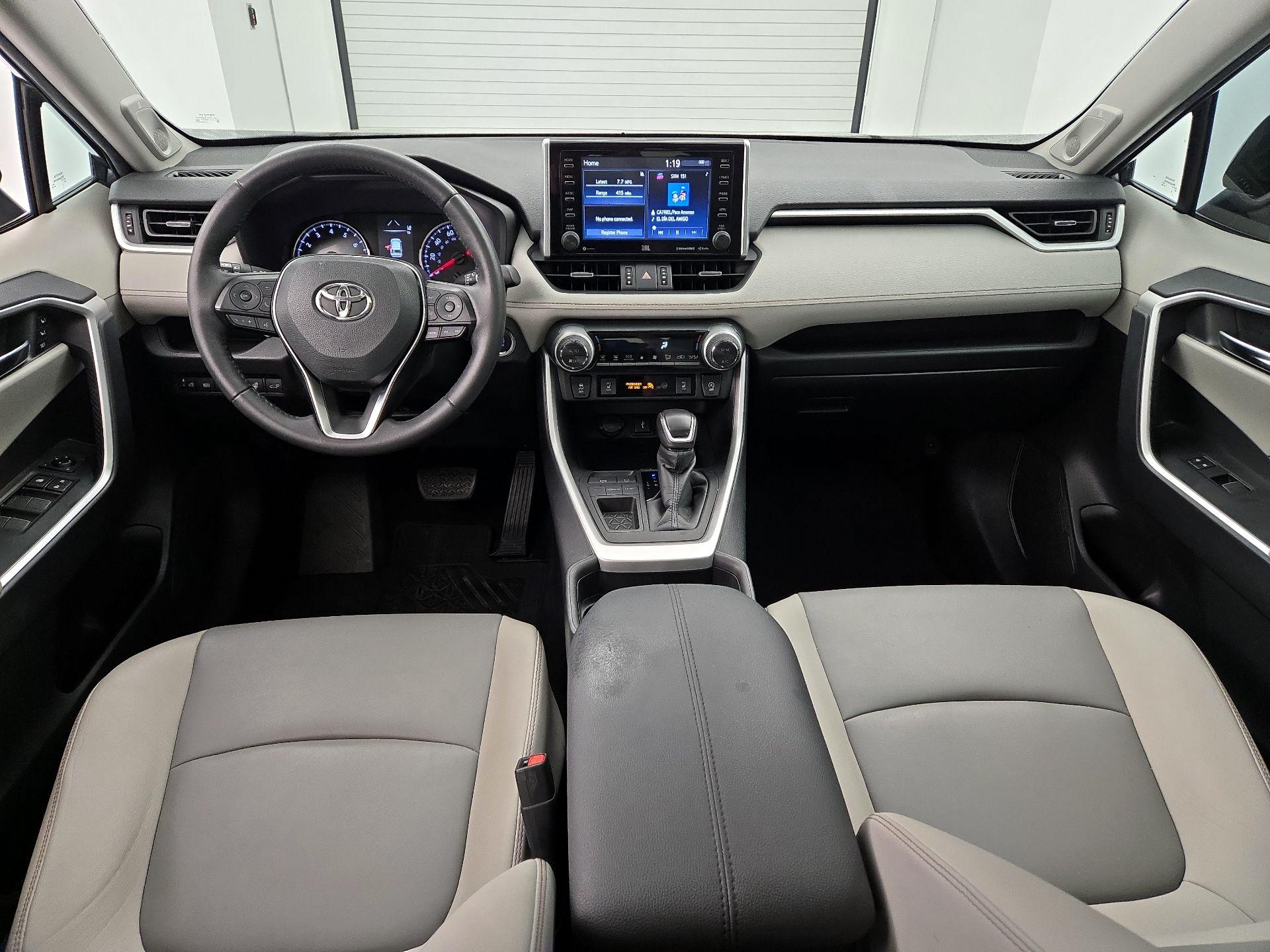 Thumbnail: 2021 Toyota RAV4 - 9