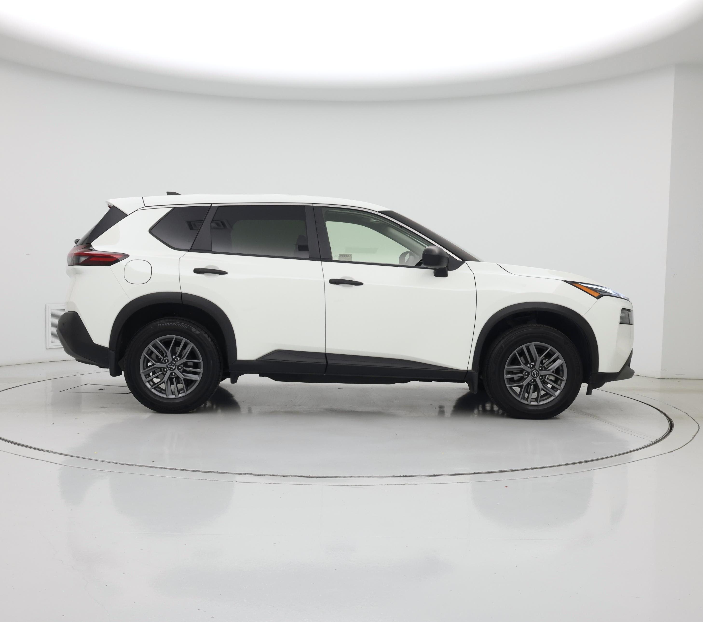 Thumbnail: 2023 Nissan Rogue - 7