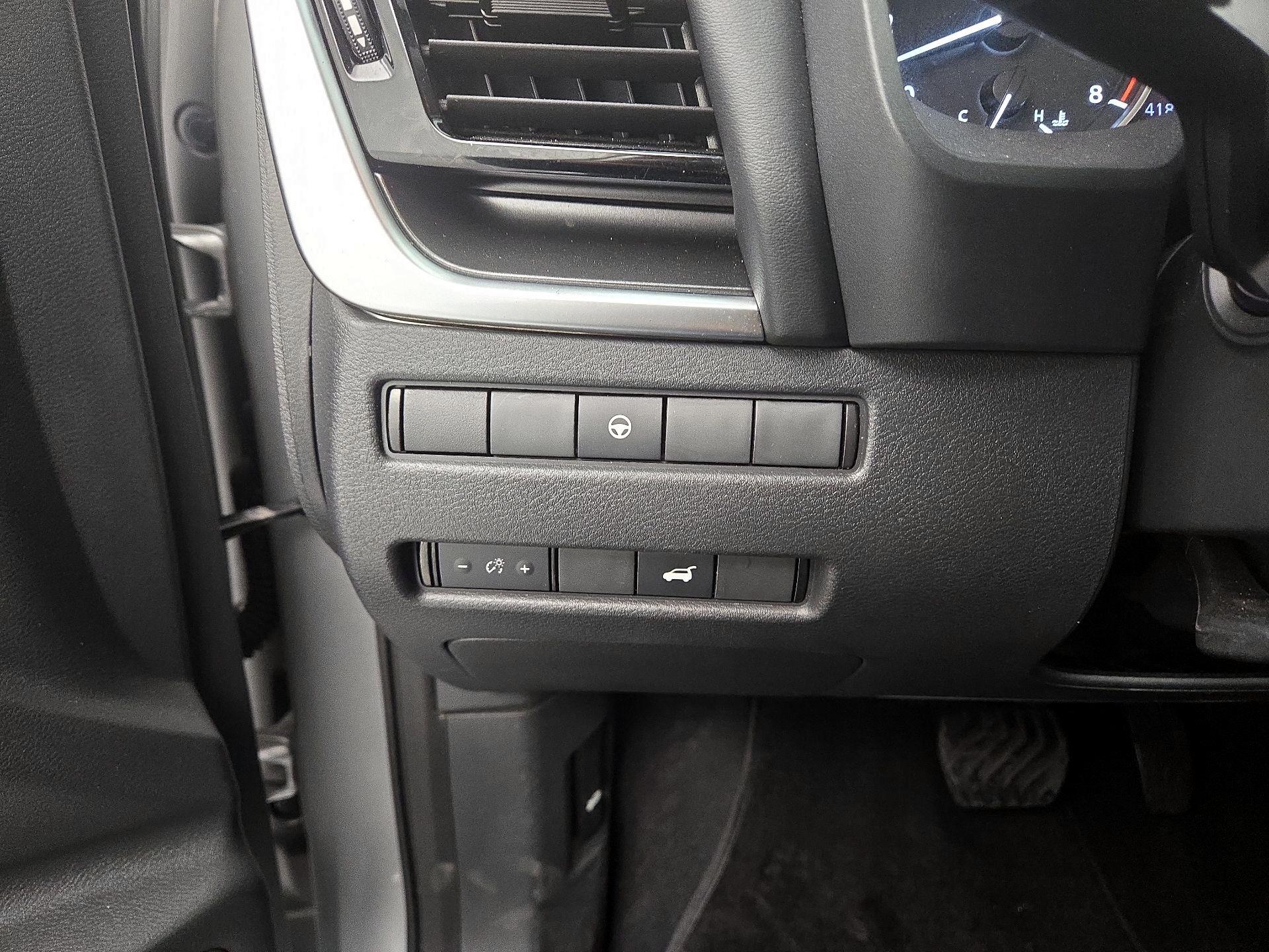 Thumbnail: 2021 Nissan Rogue - 13