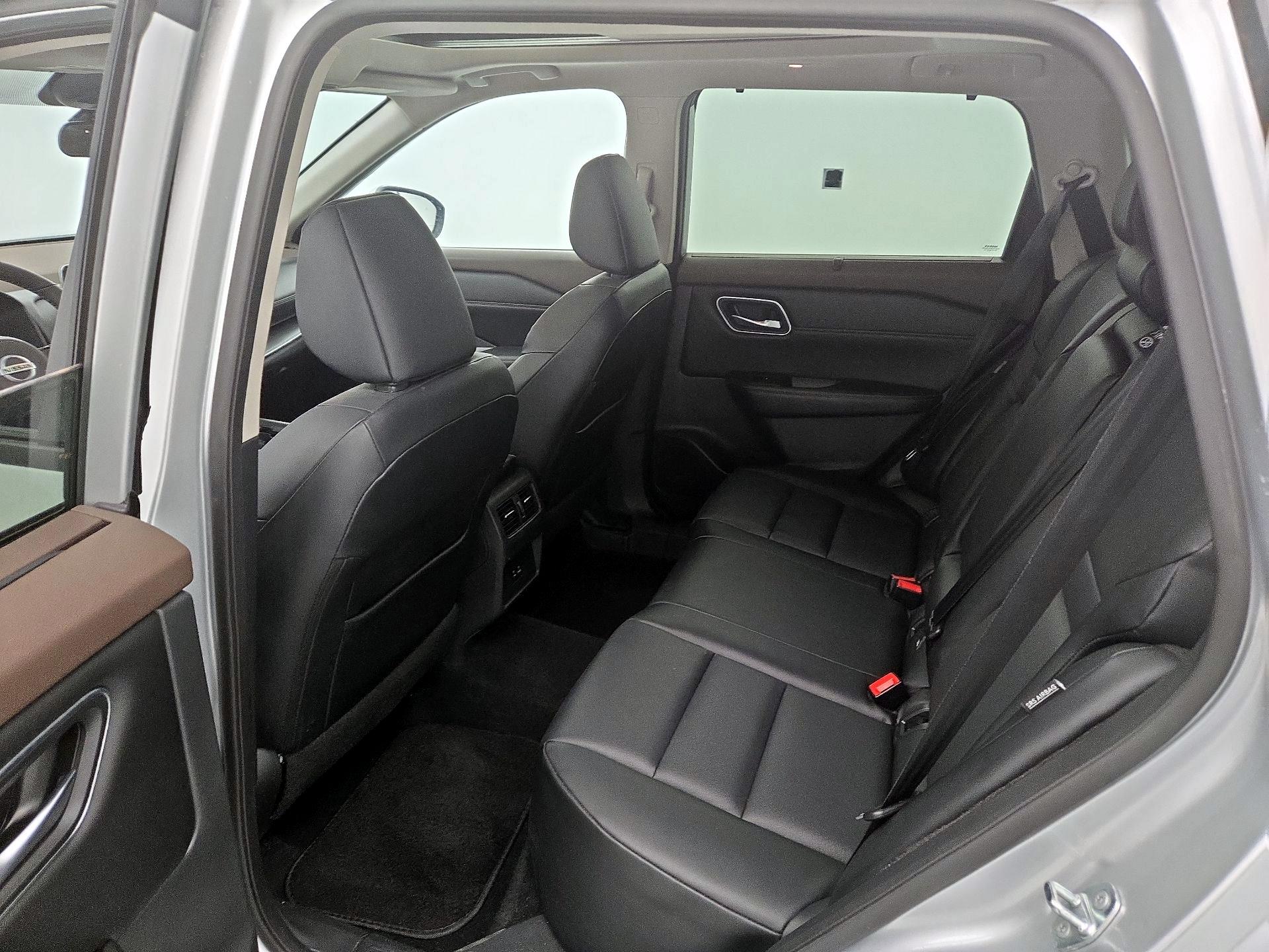 Thumbnail: 2021 Nissan Rogue - 20