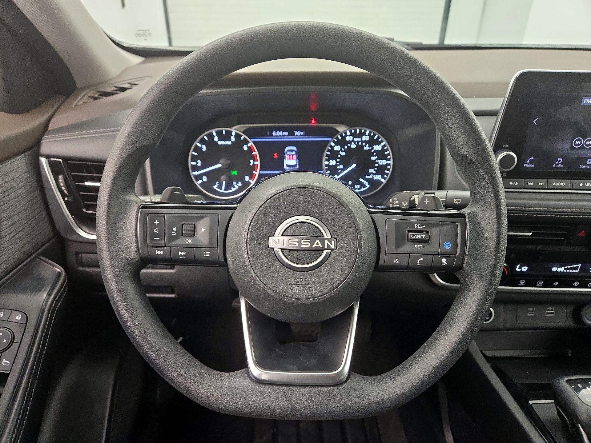 Thumbnail: 2023 Nissan Rogue - 10