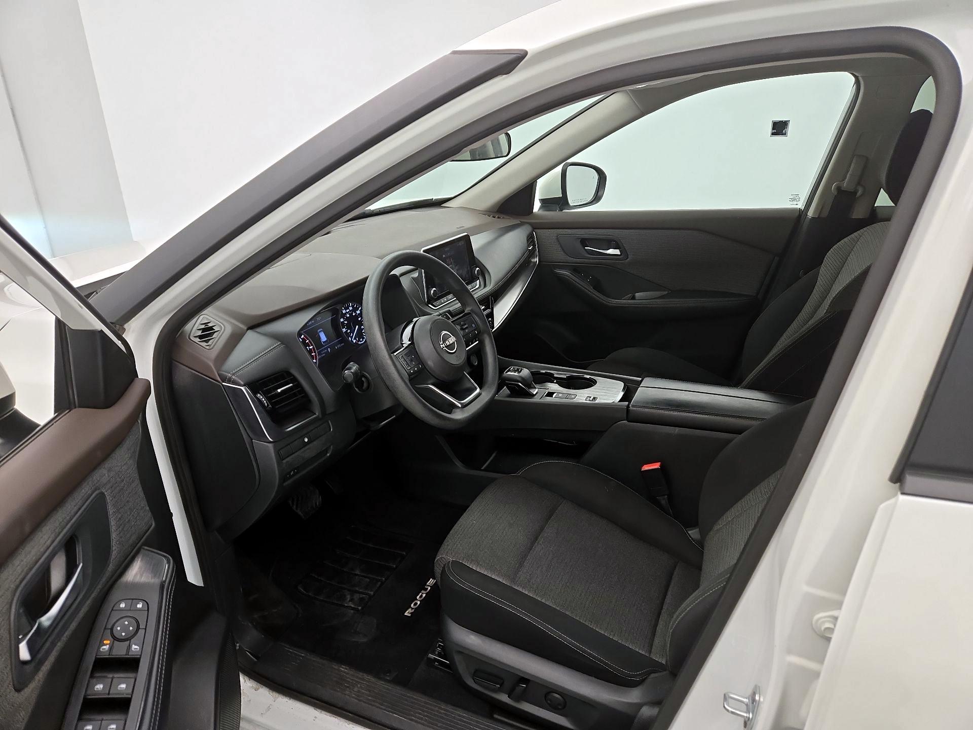 Thumbnail: 2023 Nissan Rogue - 11