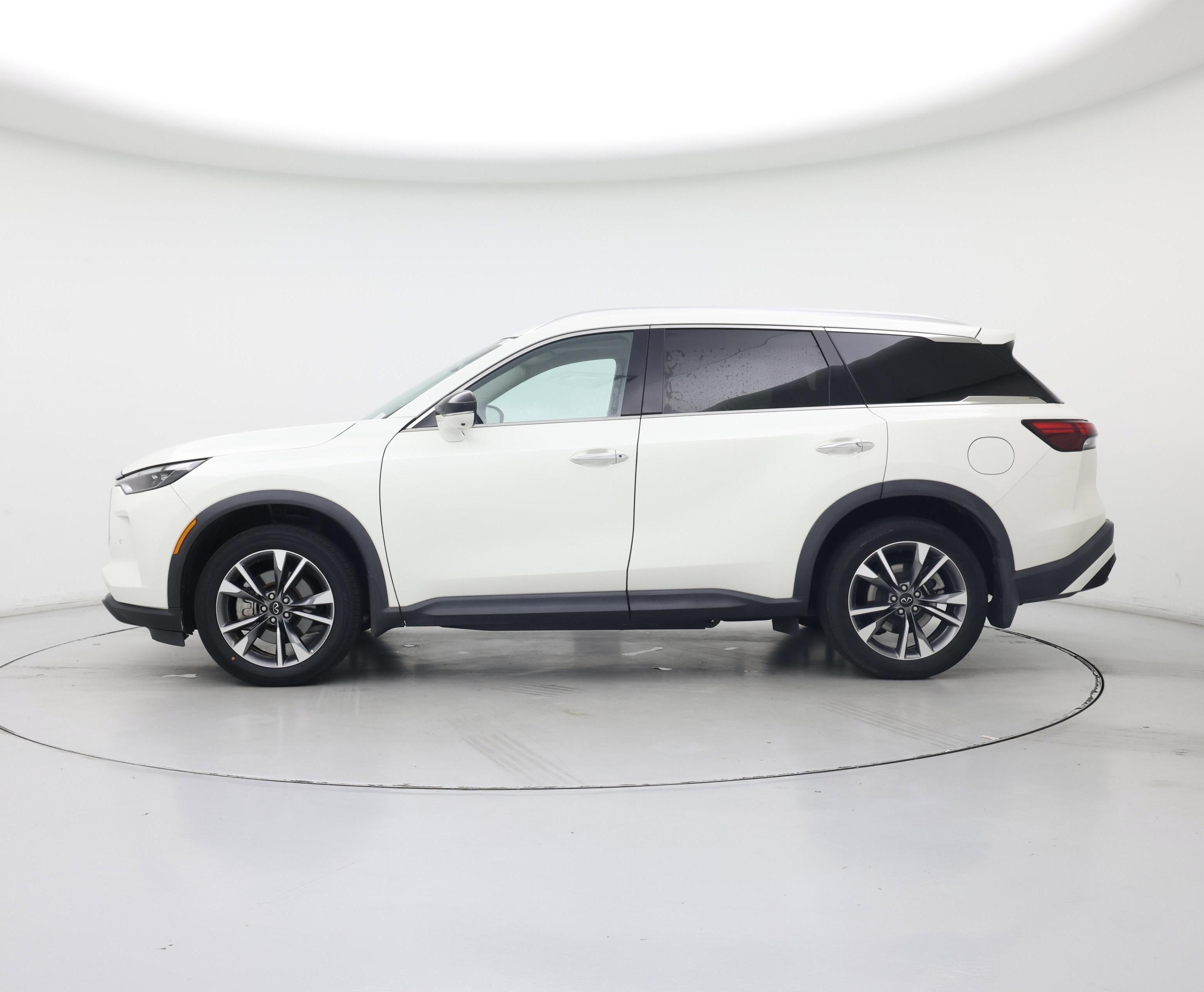 Thumbnail: 2023 INFINITI QX60 - 3