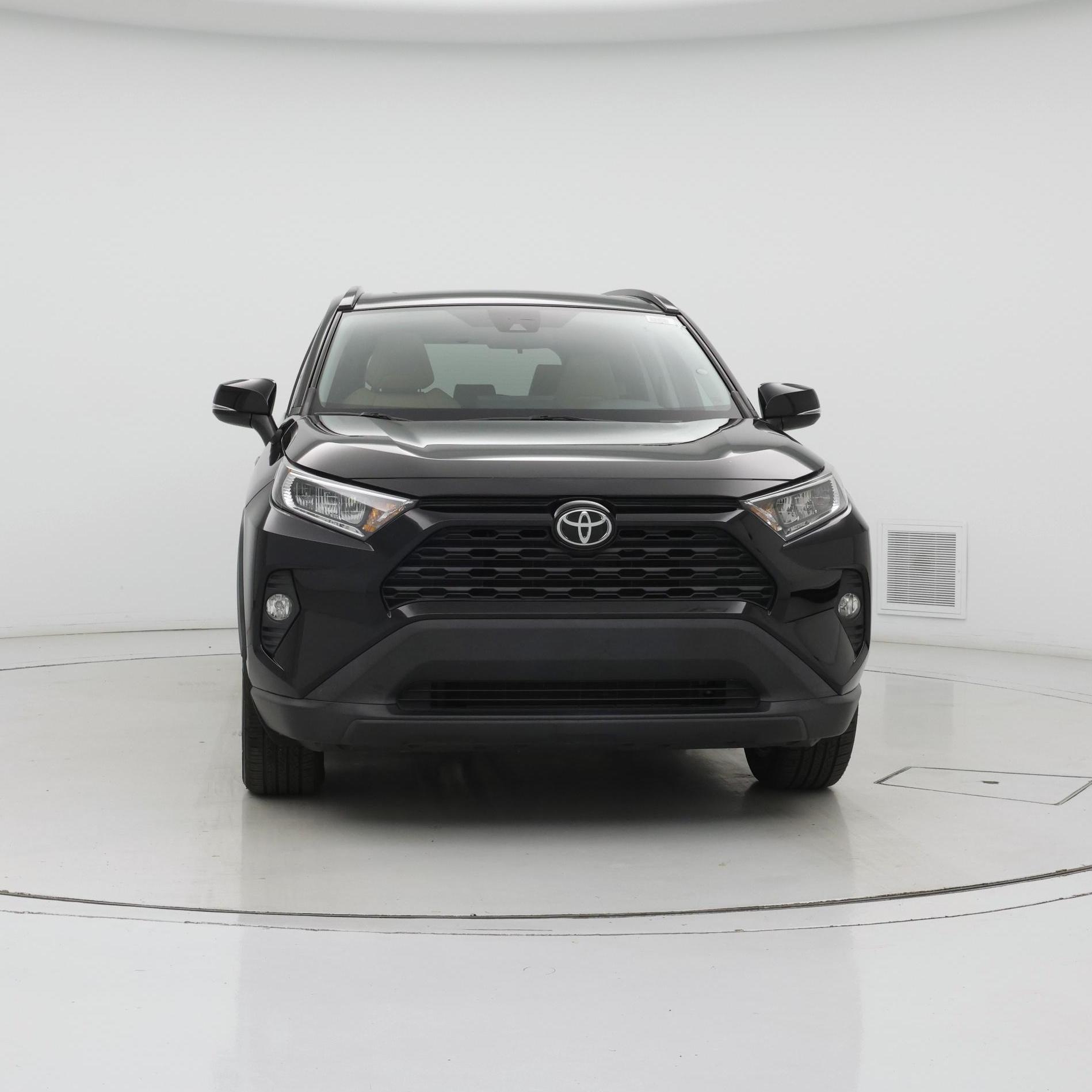 Thumbnail: 2021 Toyota RAV4 - 5