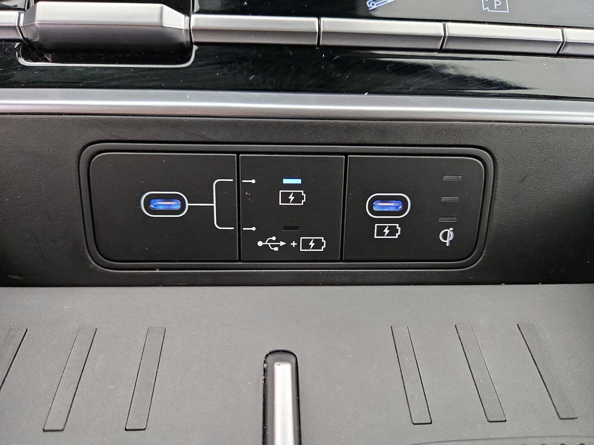 Thumbnail: 2025 Hyundai Santa Fe - 18