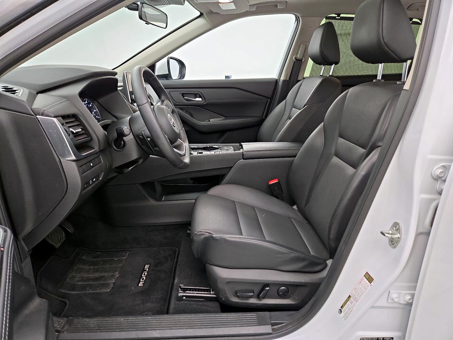 Thumbnail: 2024 Nissan Rogue - 11