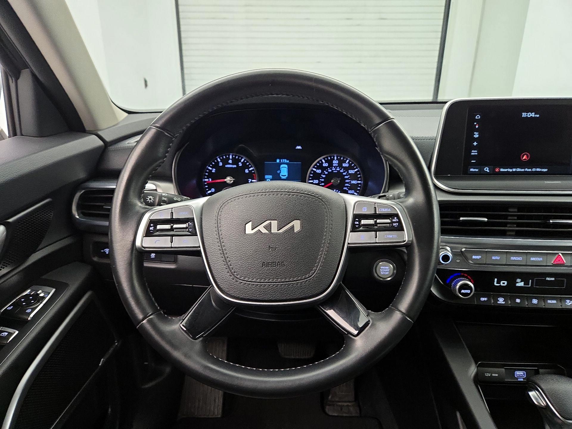 Thumbnail: 2022 Kia Telluride - 10