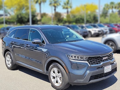 2023 Kia Sorento LX