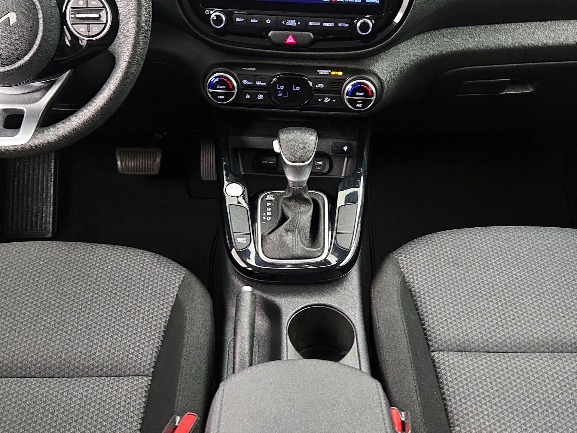 Thumbnail: 2023 Kia Soul - 17