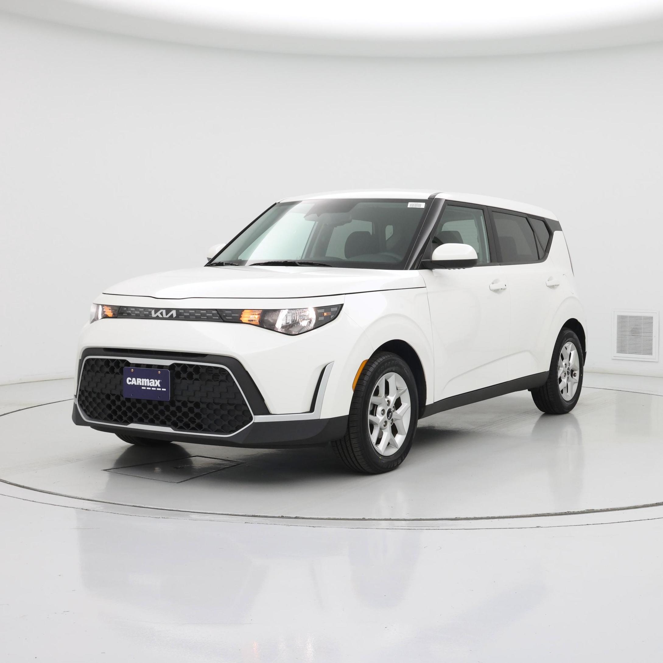 Thumbnail: 2023 Kia Soul - 4
