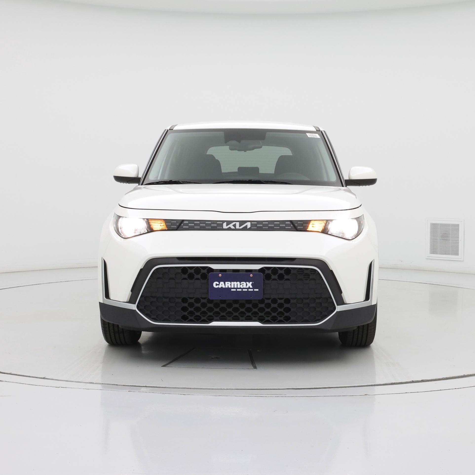 Thumbnail: 2023 Kia Soul - 5