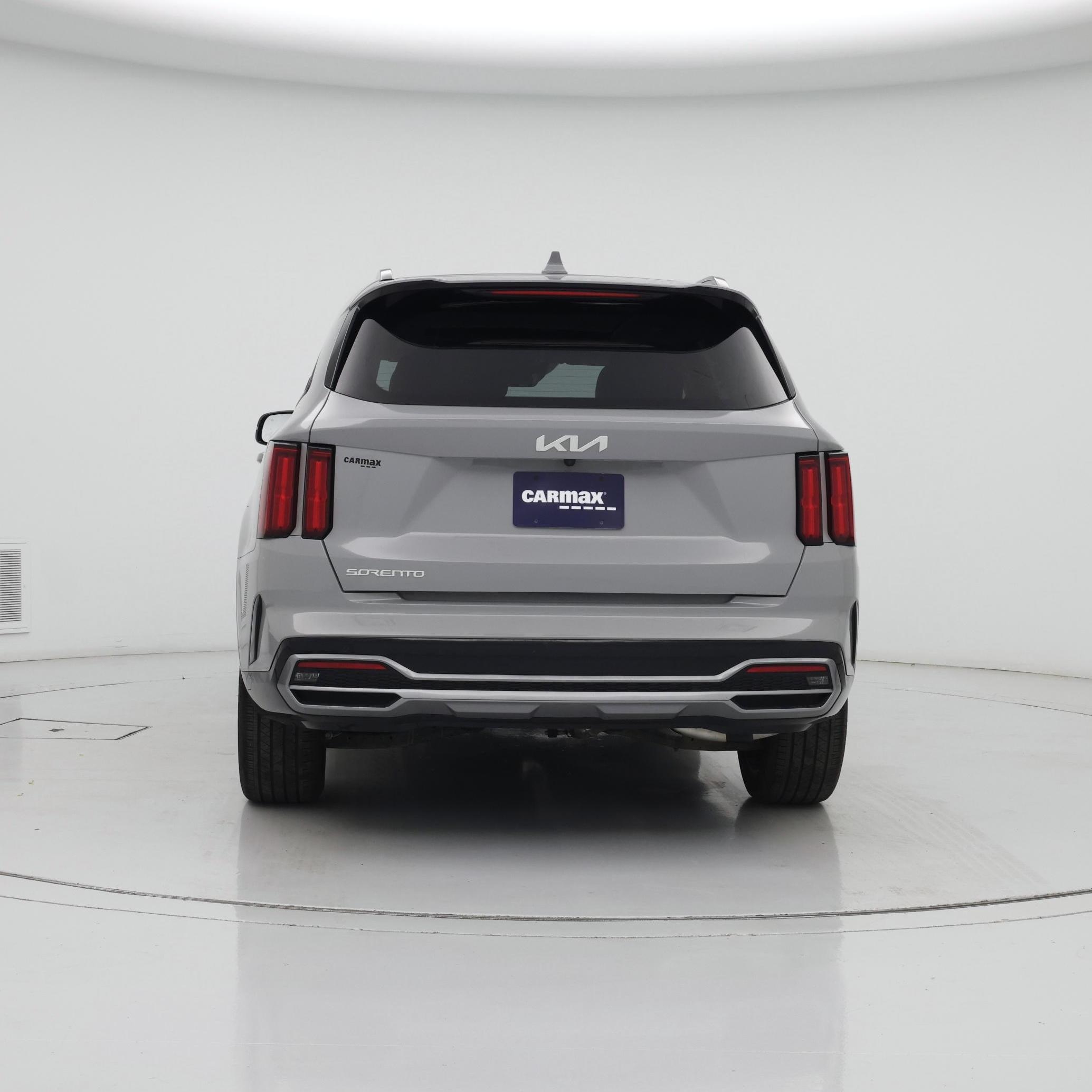 Thumbnail: 2023 Kia Sorento - 6