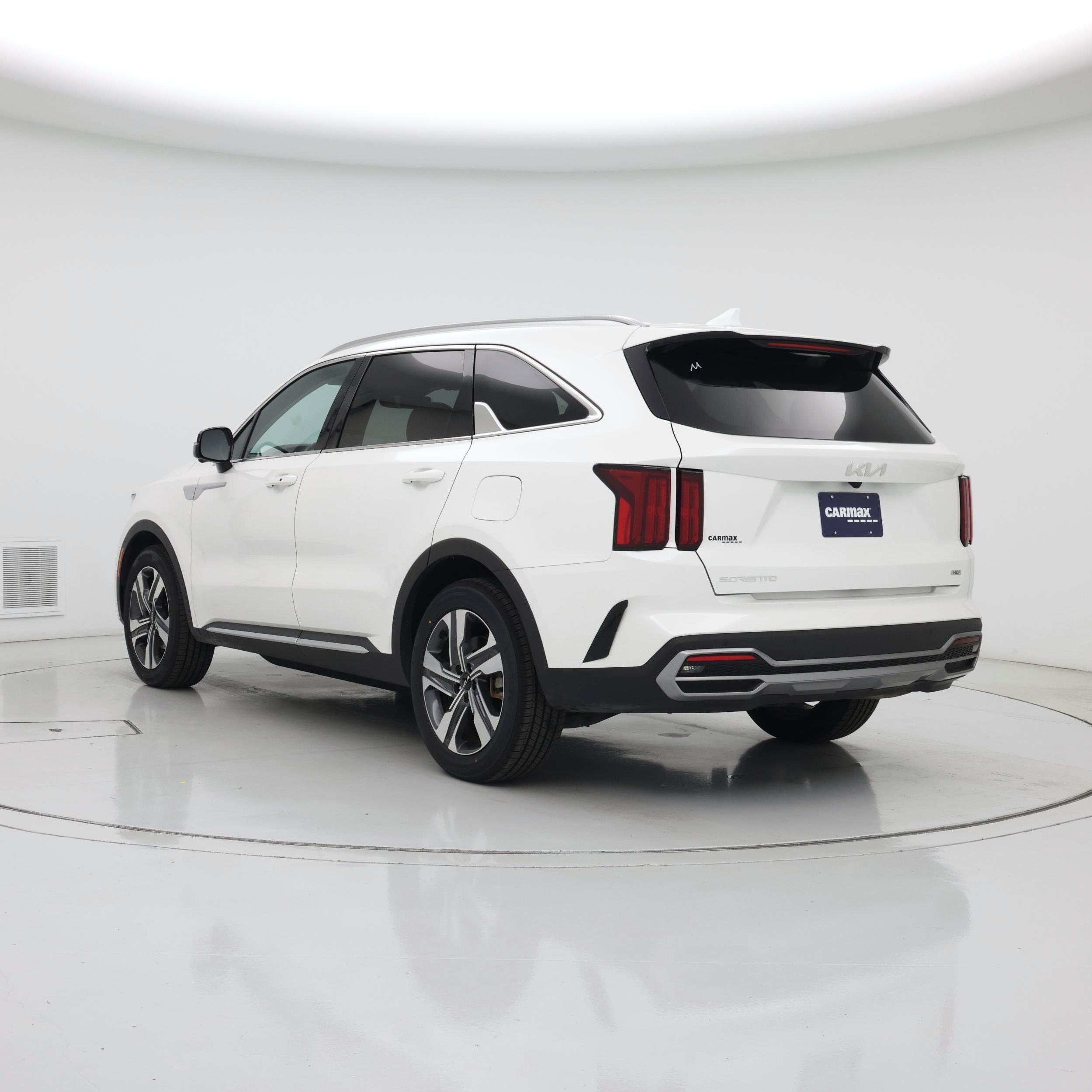 Thumbnail: 2023 Kia Sorento - 2