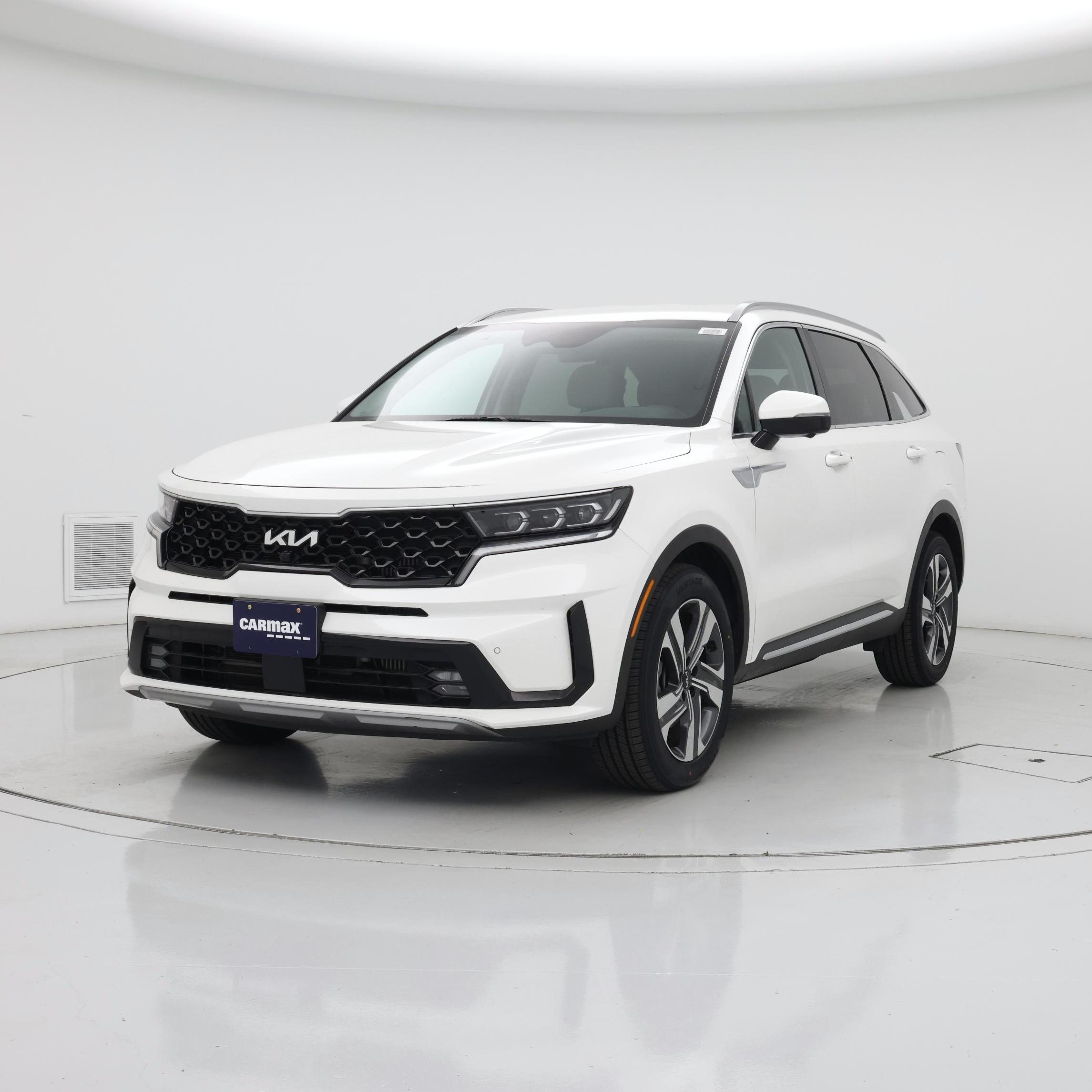 Thumbnail: 2023 Kia Sorento - 4