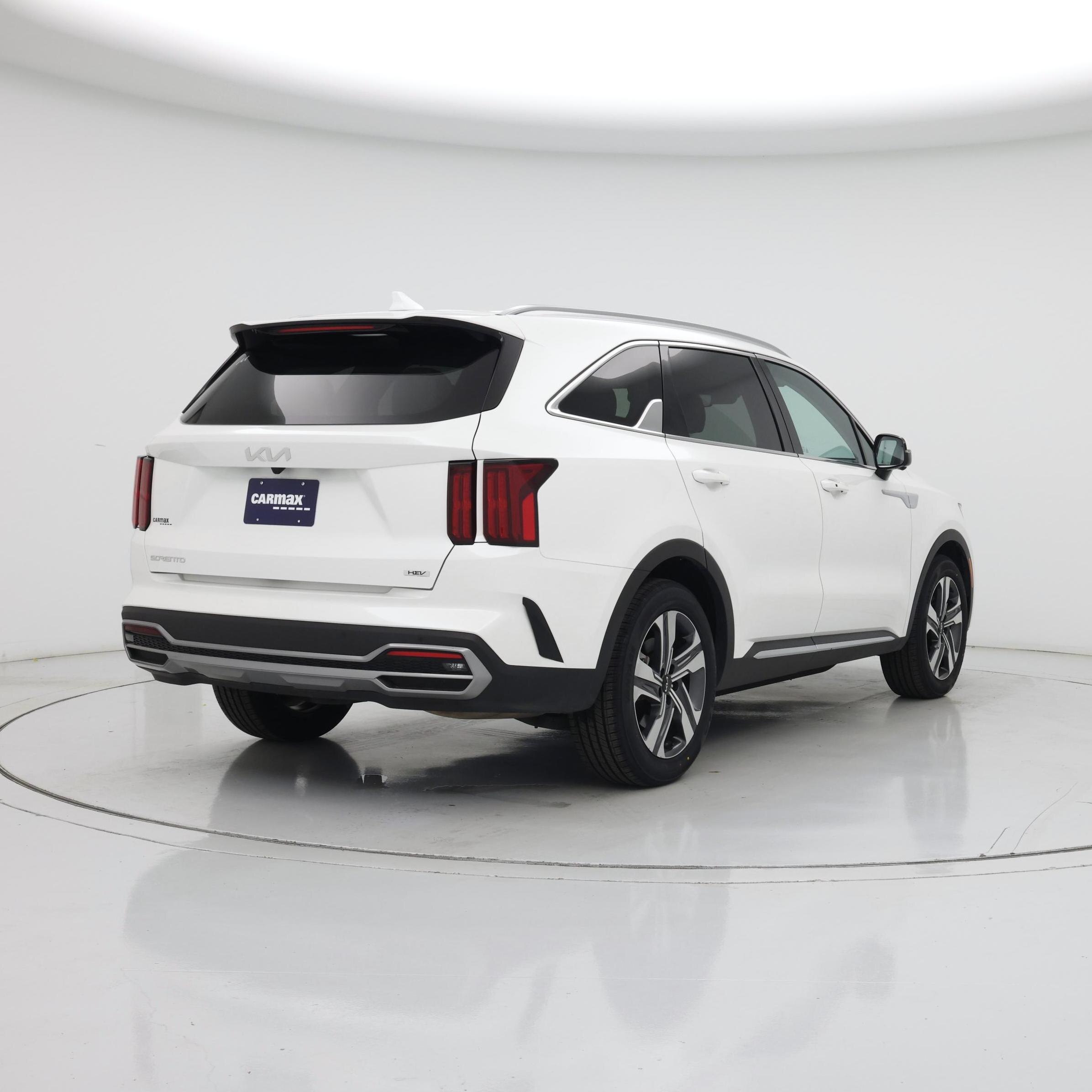 Thumbnail: 2023 Kia Sorento - 8