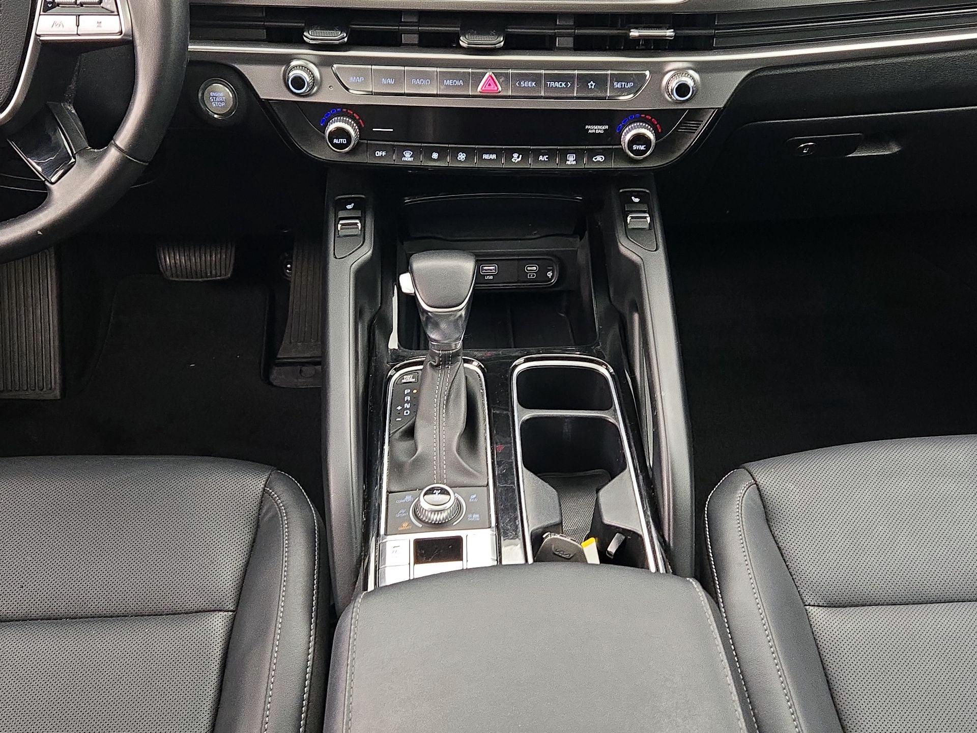 Thumbnail: 2023 Kia Telluride - 18