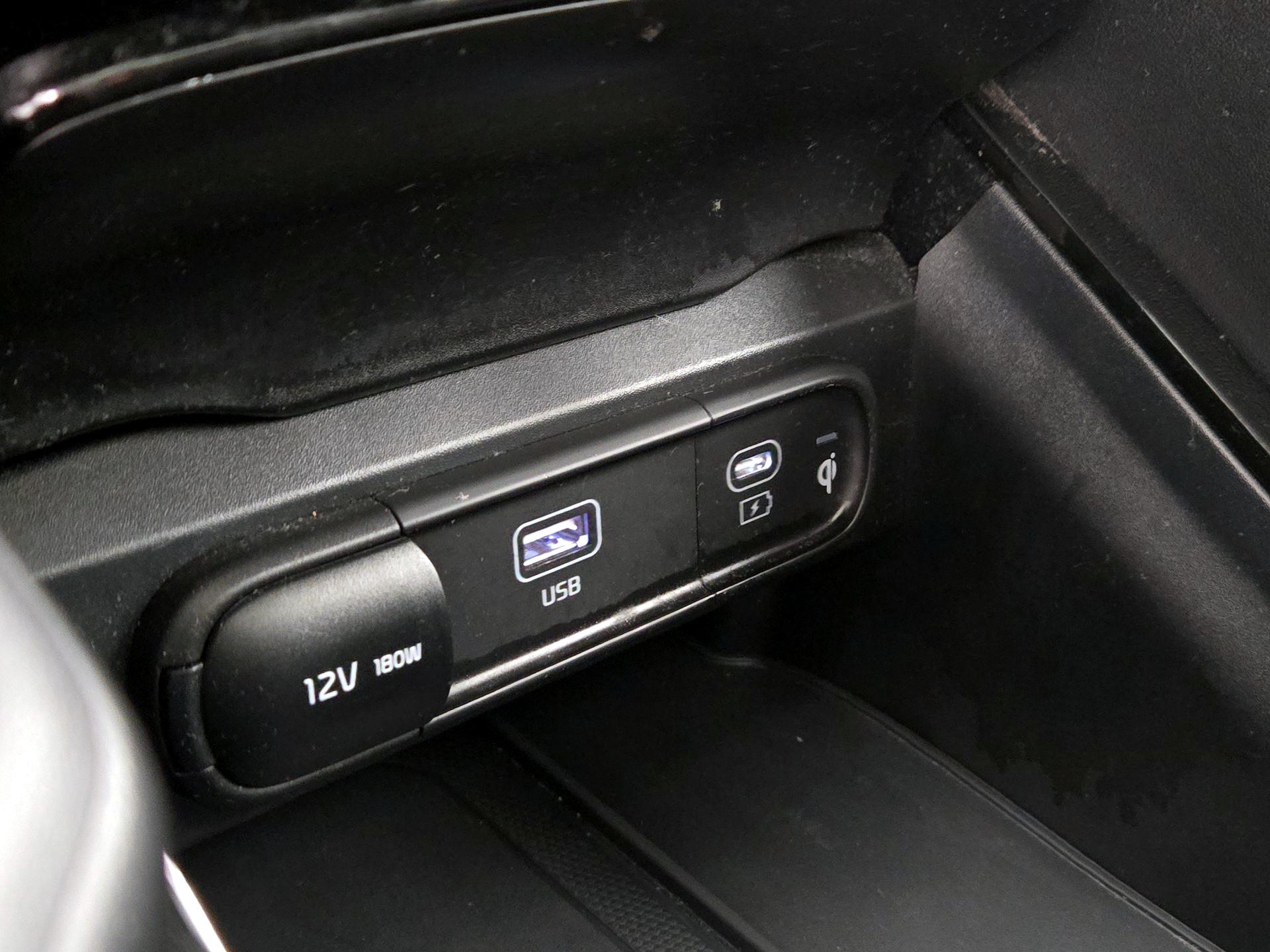 Thumbnail: 2023 Kia Telluride - 19