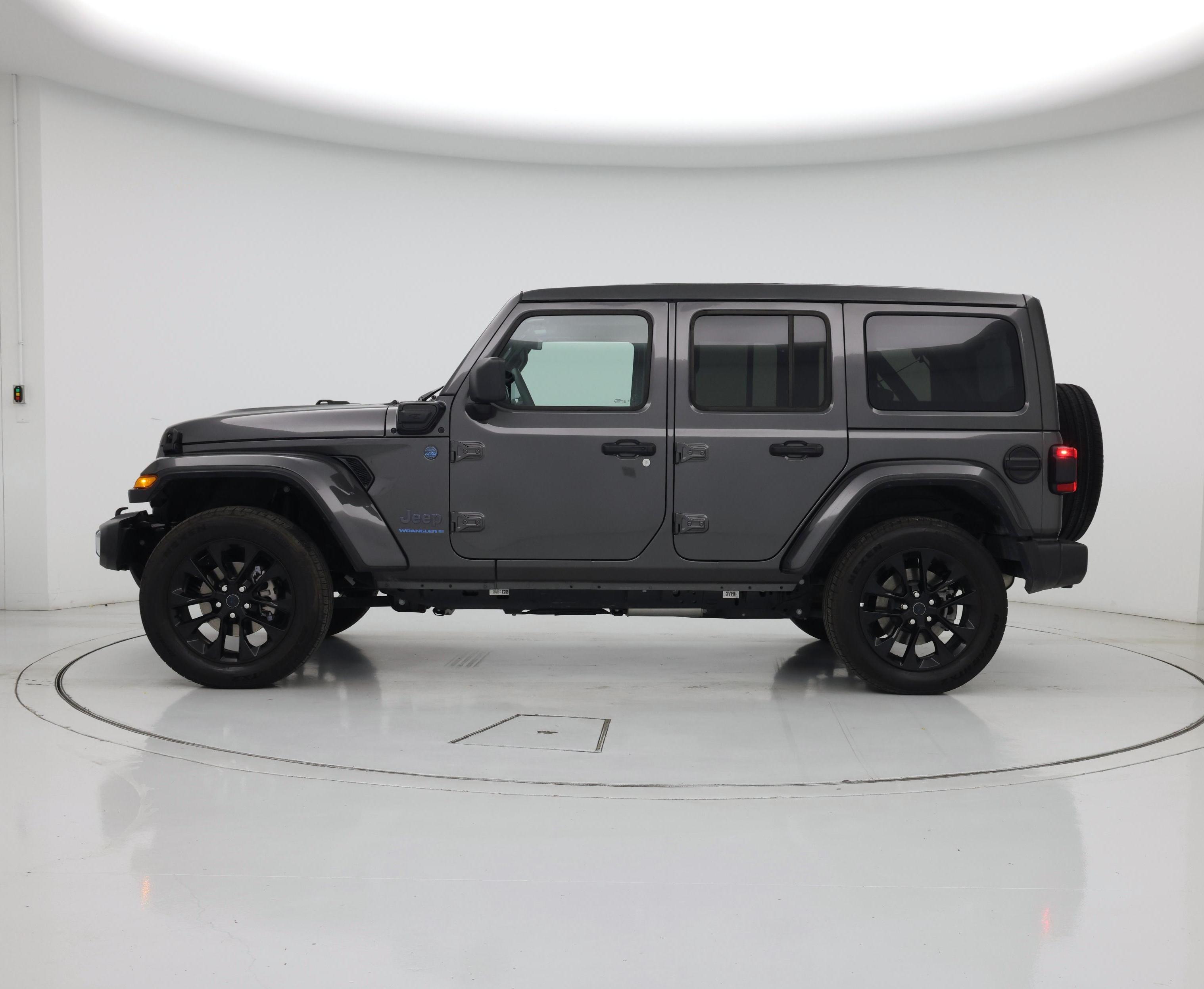 Thumbnail: 2025 Jeep Wrangler - 3