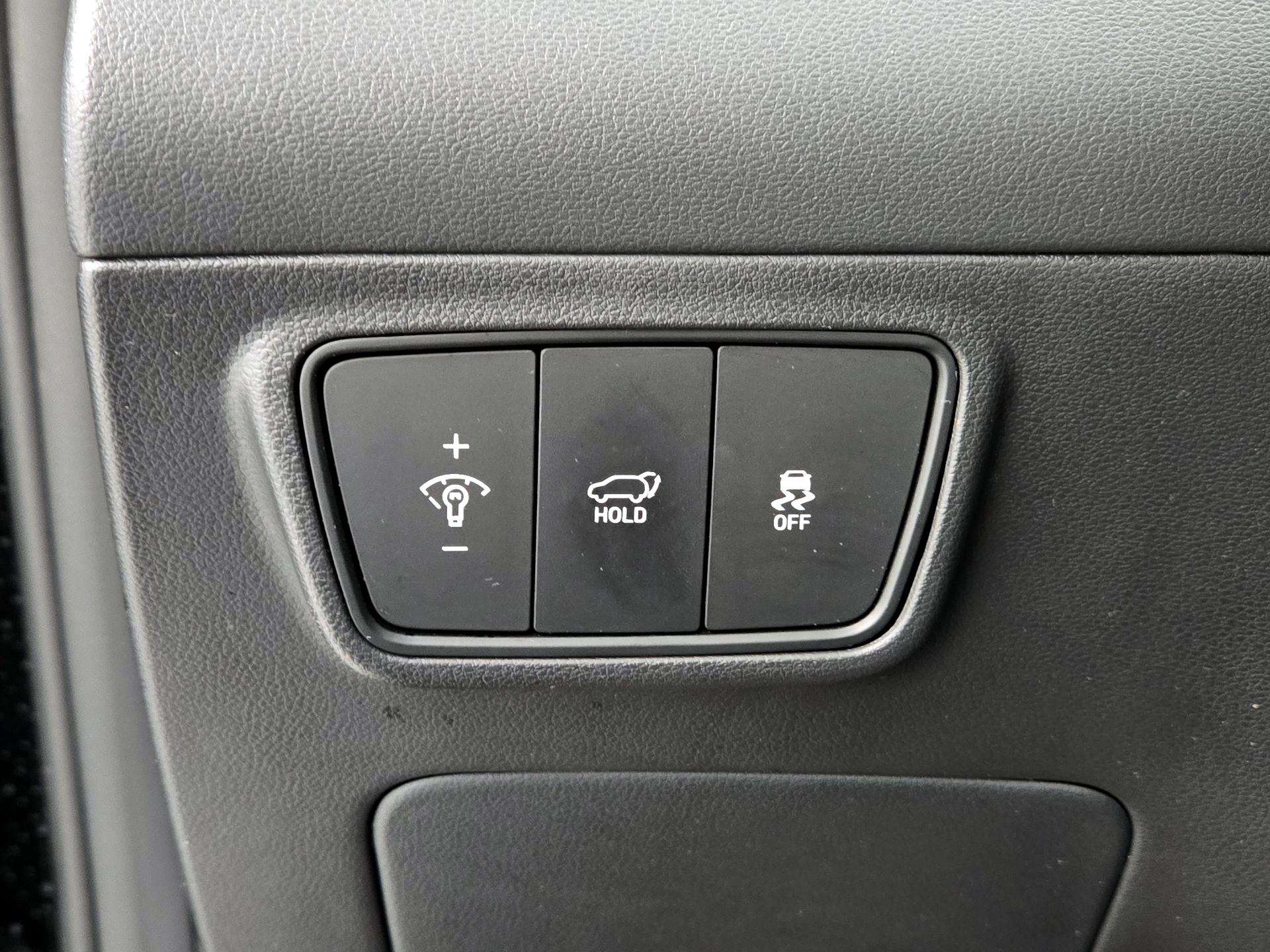 Thumbnail: 2022 Hyundai Tucson - 13