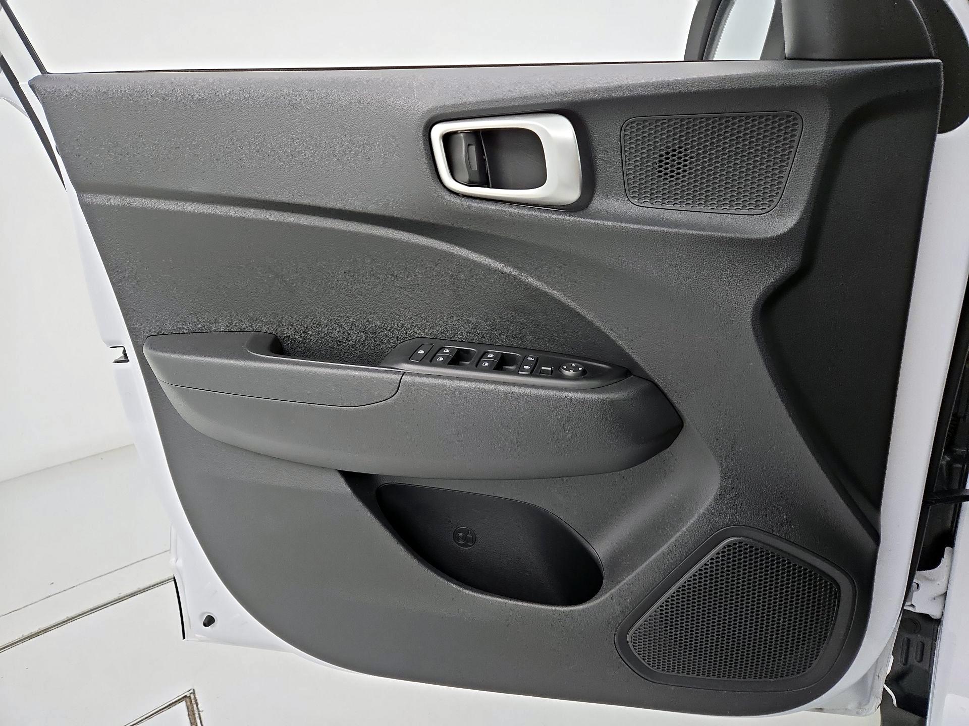 Thumbnail: 2024 Hyundai Venue - 12