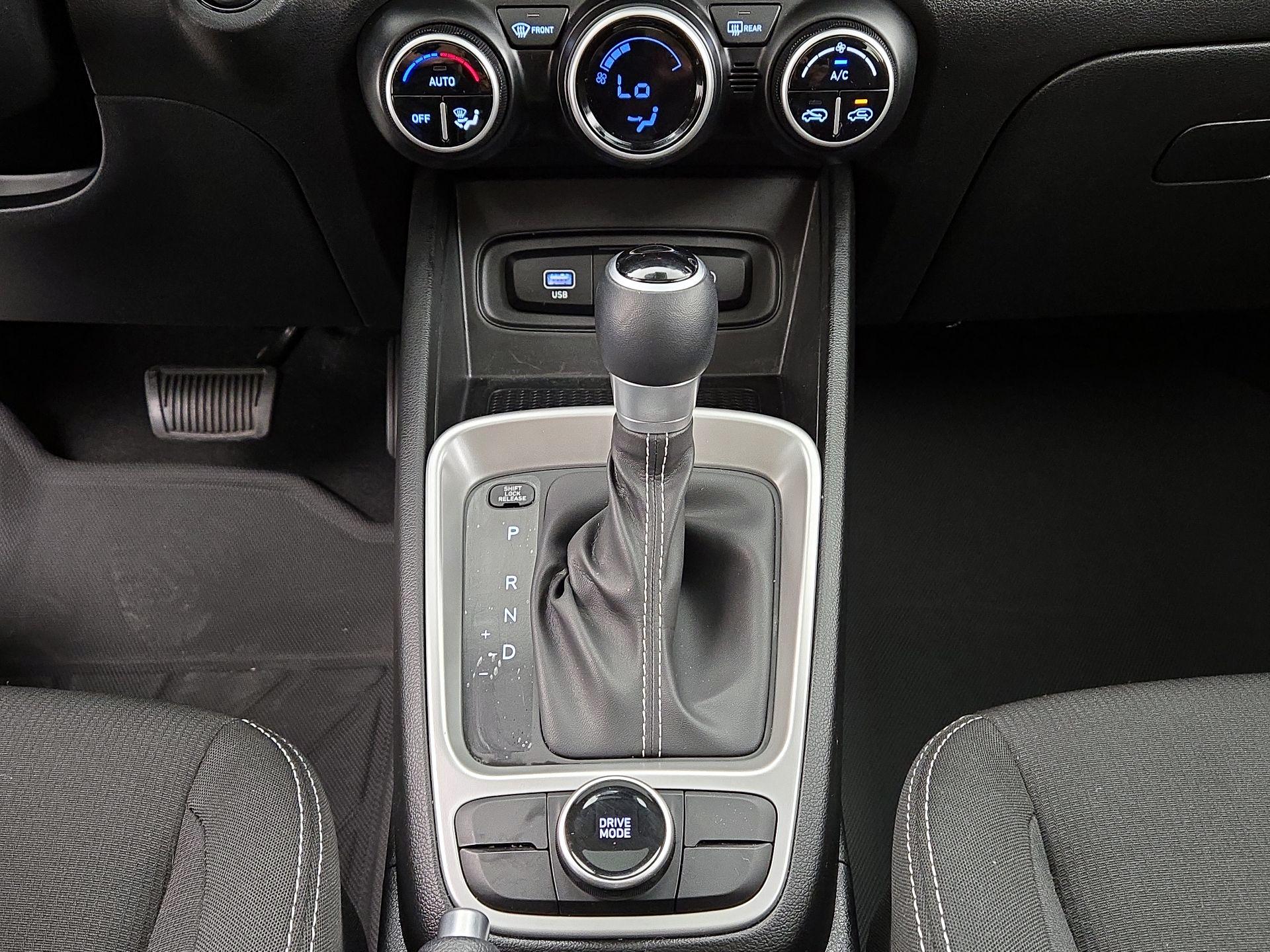 Thumbnail: 2024 Hyundai Venue - 17