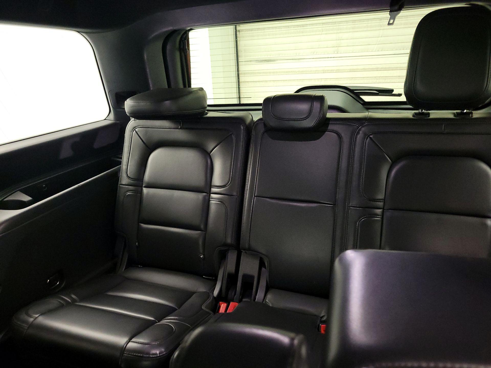 Thumbnail: 2022 Lincoln Navigator - 20