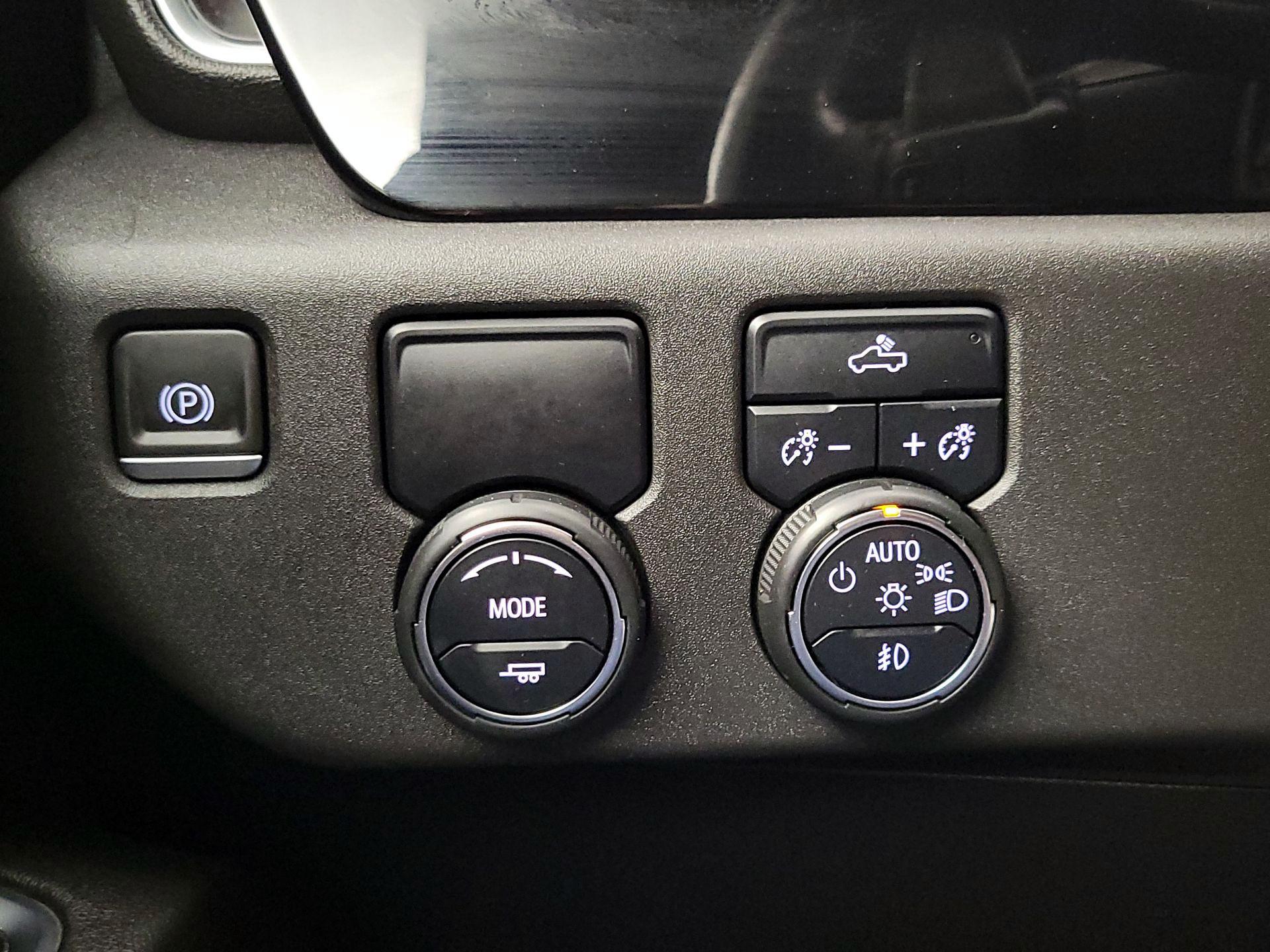 Thumbnail: 2022 Chevrolet Silverado 1500 - 13