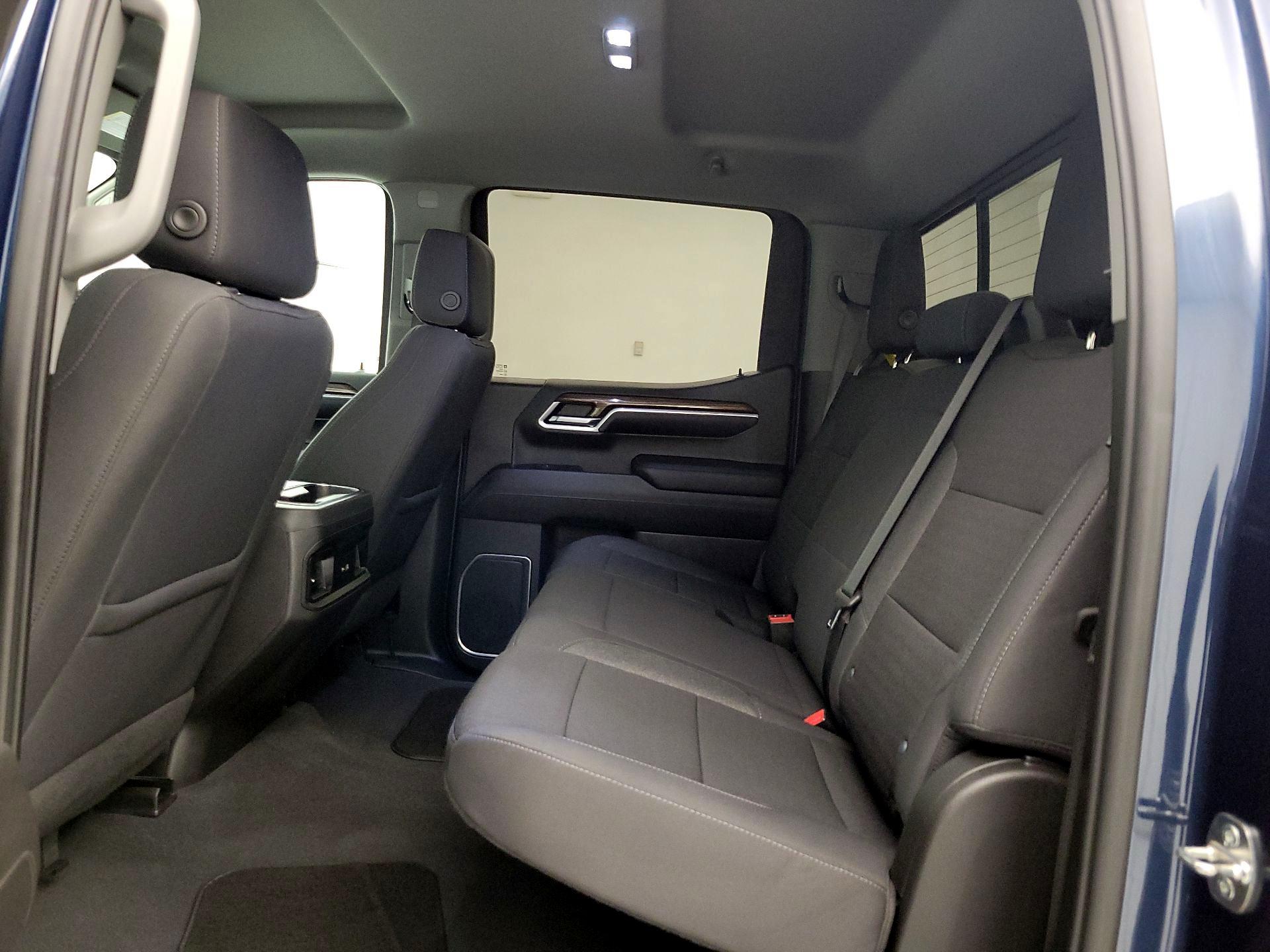 Thumbnail: 2022 Chevrolet Silverado 1500 - 20