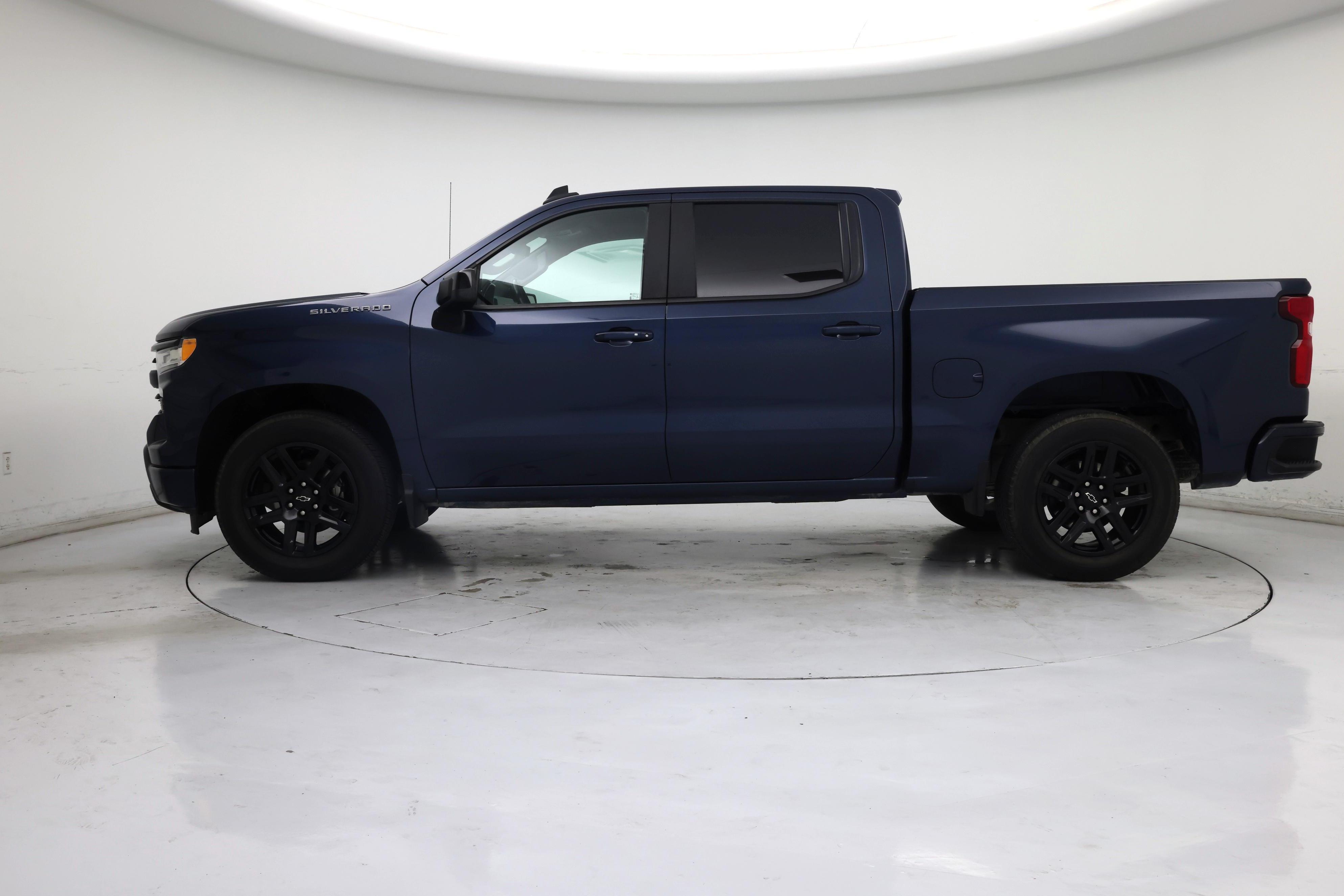 Thumbnail: 2022 Chevrolet Silverado 1500 - 3