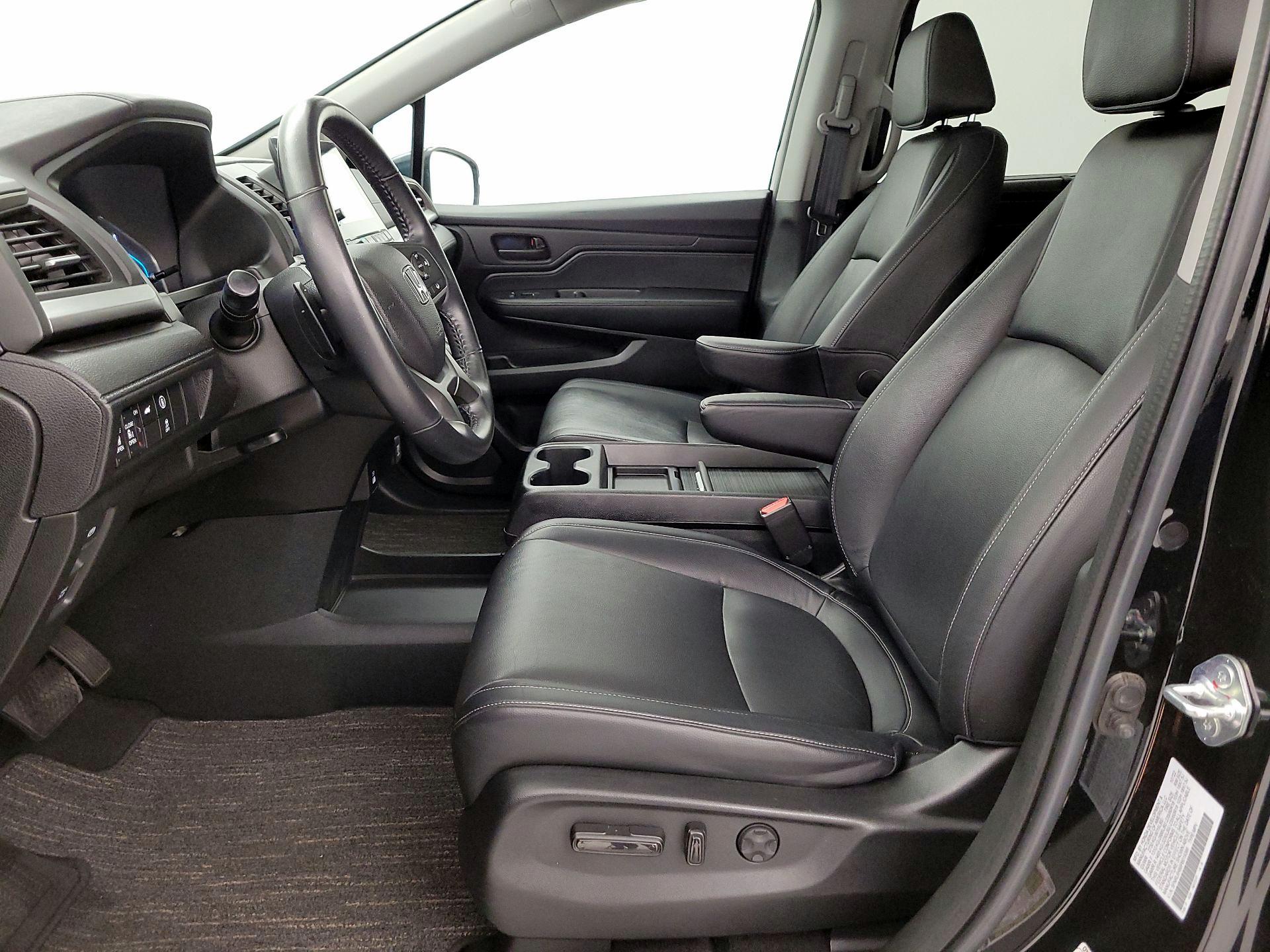 Thumbnail: 2023 Honda Odyssey - 11