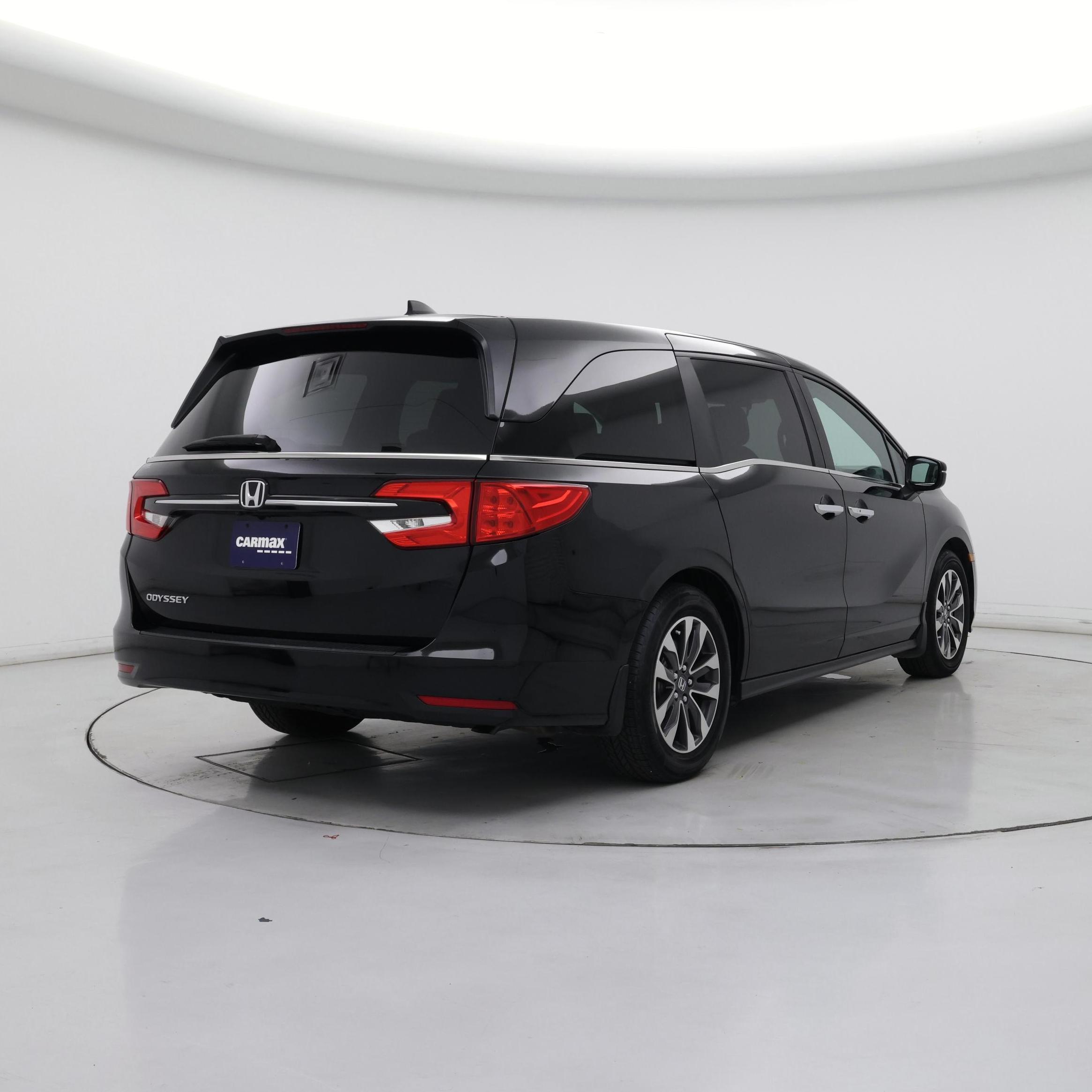 Thumbnail: 2023 Honda Odyssey - 8