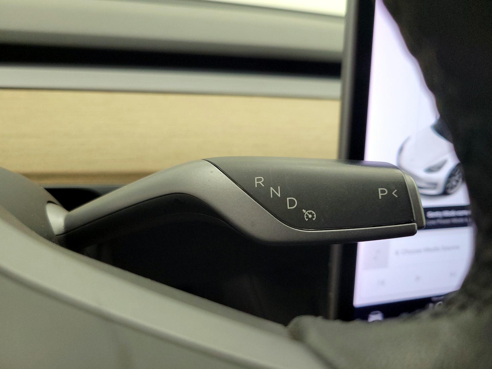 Thumbnail: 2021 Tesla Model 3 - 17