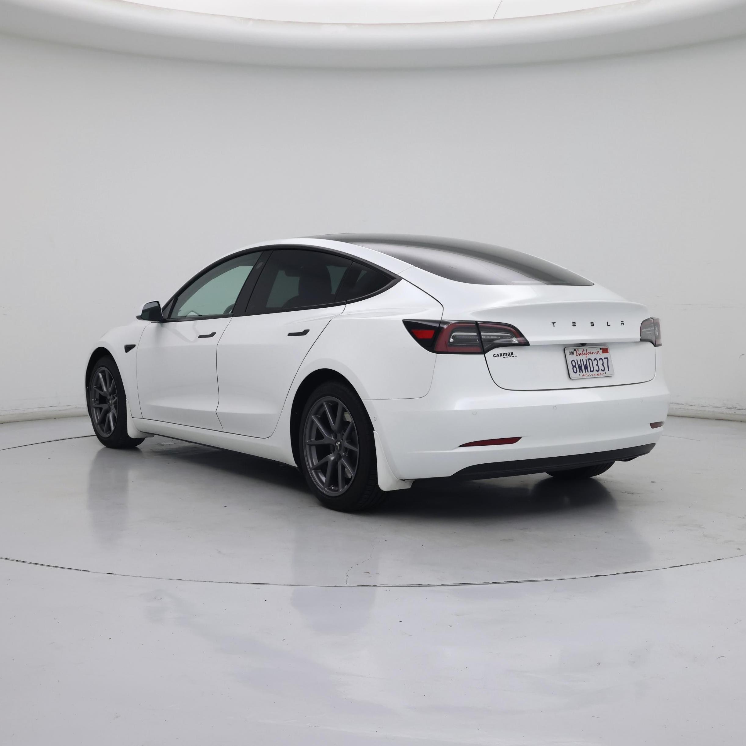 Thumbnail: 2021 Tesla Model 3 - 2